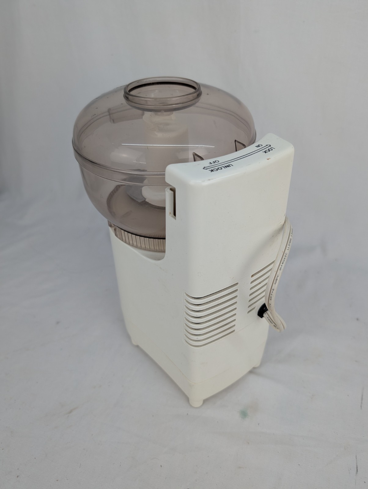 Sunbeam Oskar Food Processor w Chopper 14181 France Off White