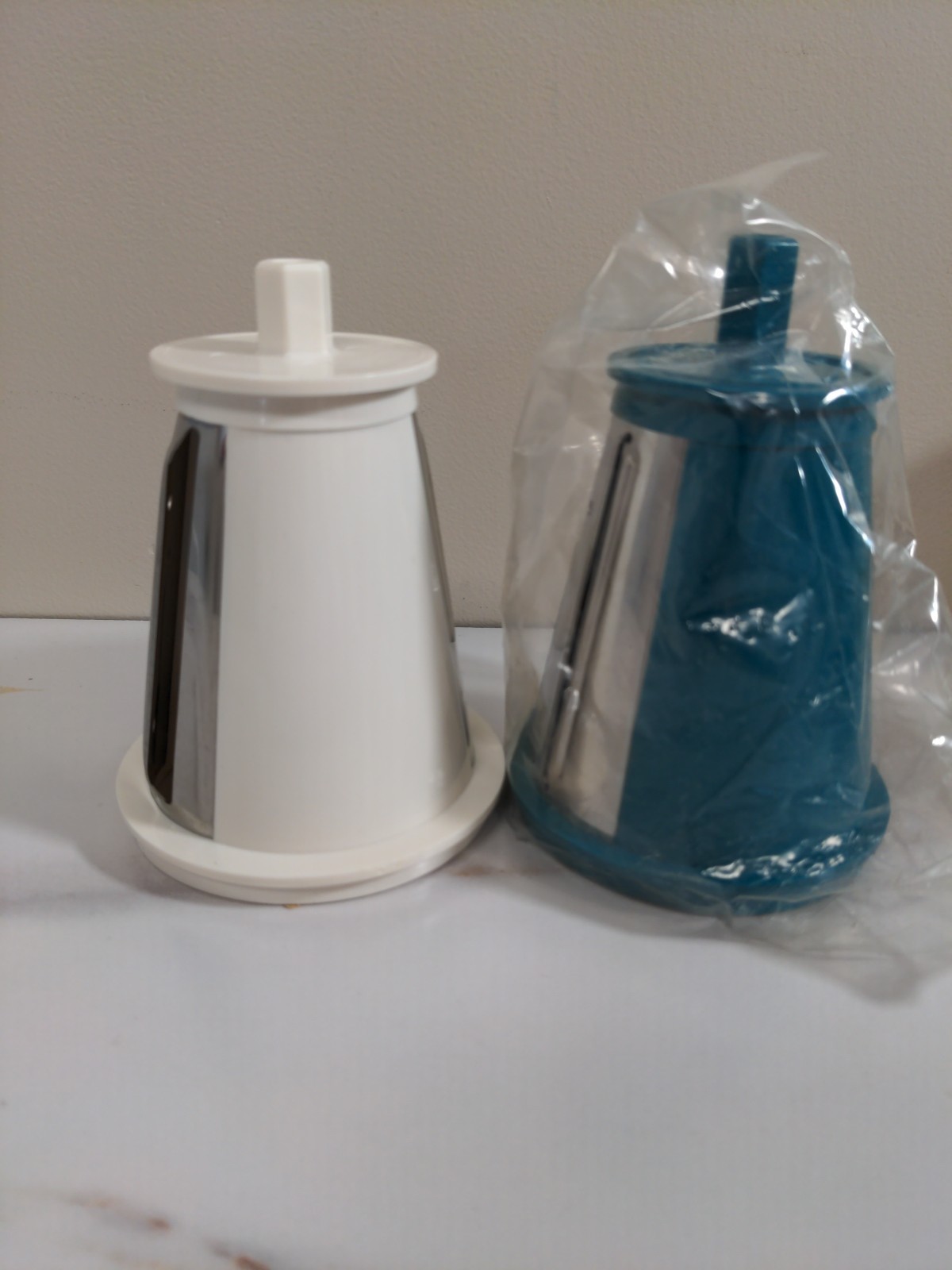 Presto Salad Shooter Professional Plus Electric Slicer Shredder 5 Blades
