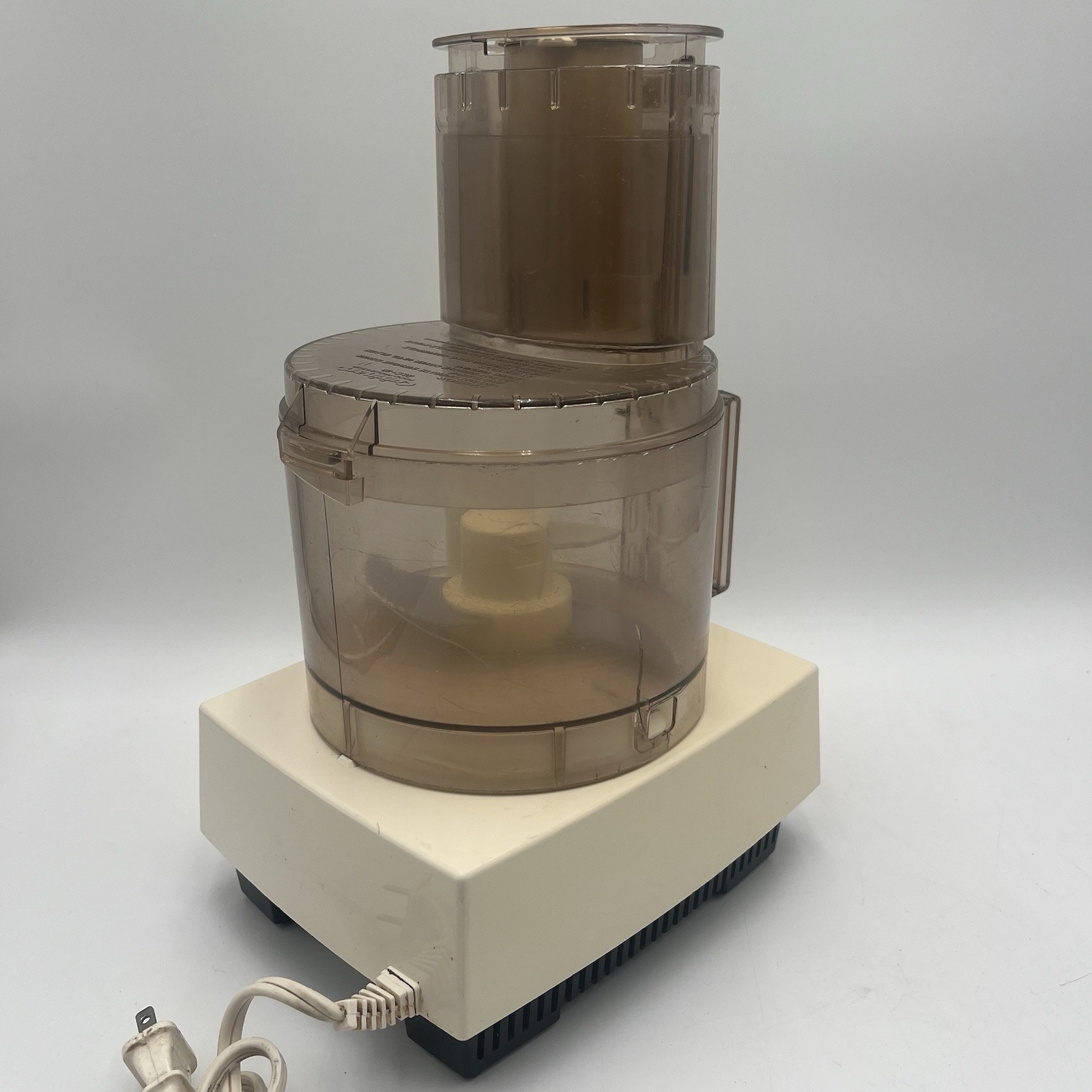 Cuisinart DLC-10C Plus Pro Classic Food Processor. Vintage