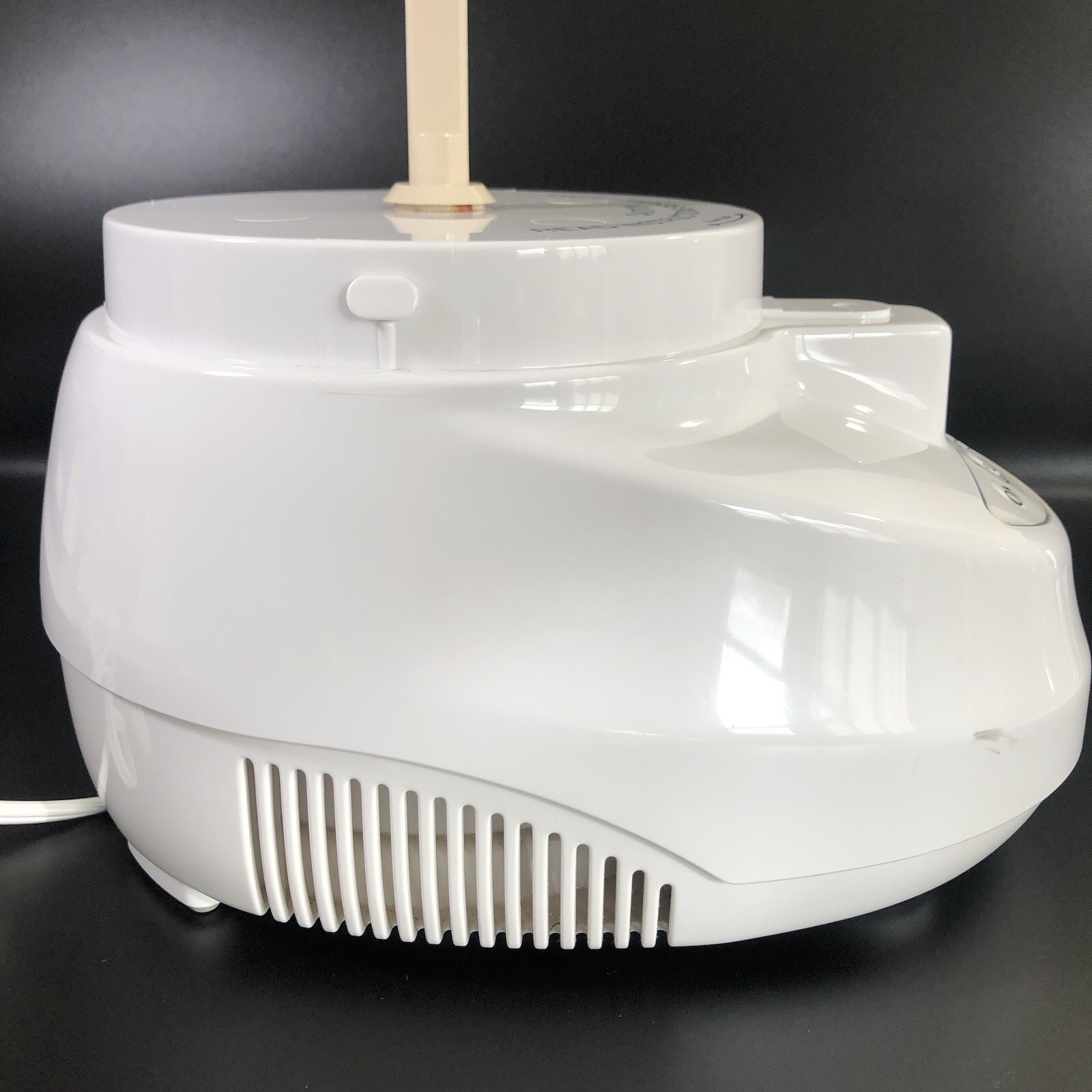 Cuisinart DLC-2007N Prep 7 7-Cup Food Processor Motor Base Unit Only Working