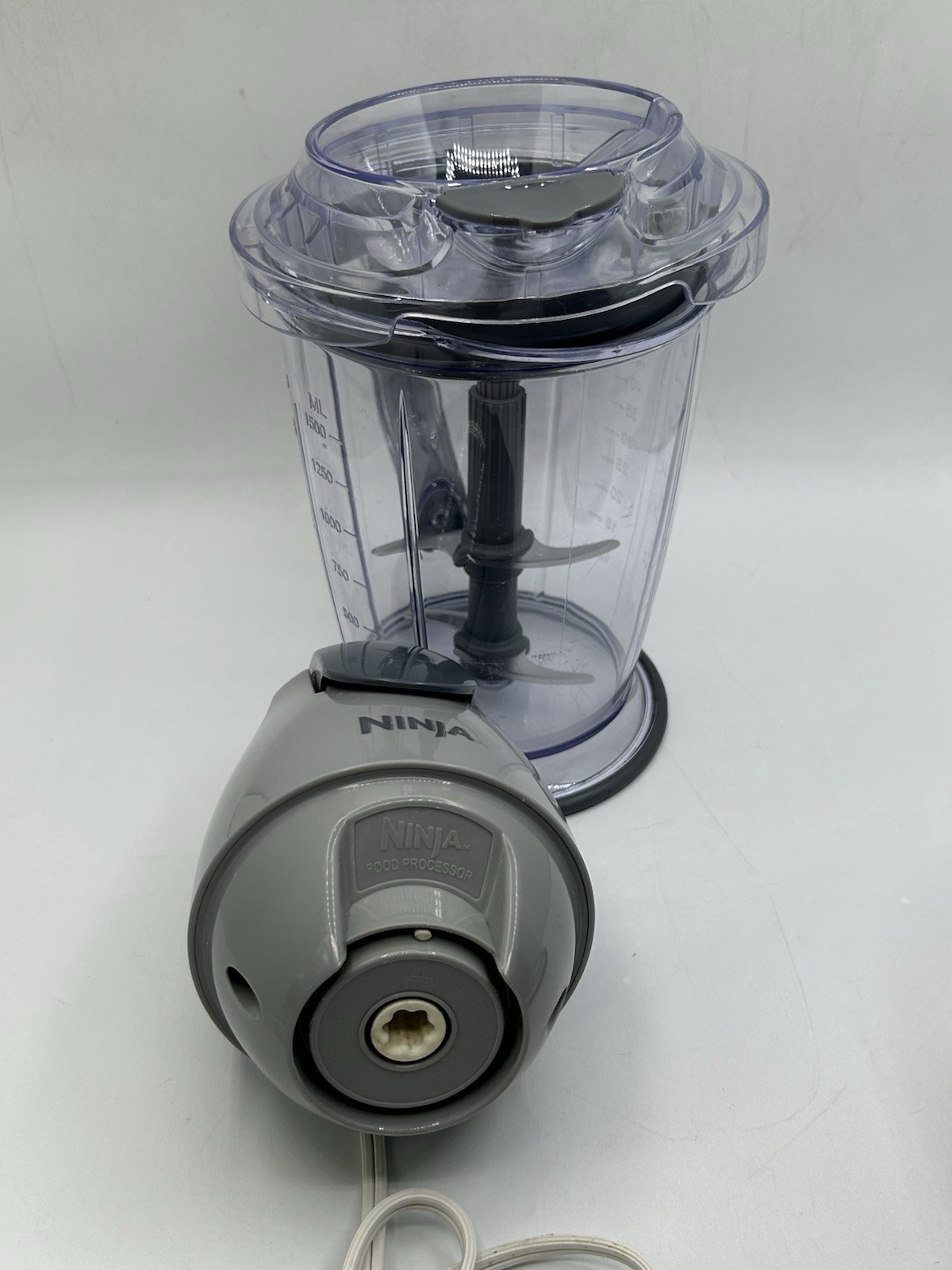 Ninja Master Prep Blender Food Processor 48oz QB900B 400W 9 Pieces Used Works