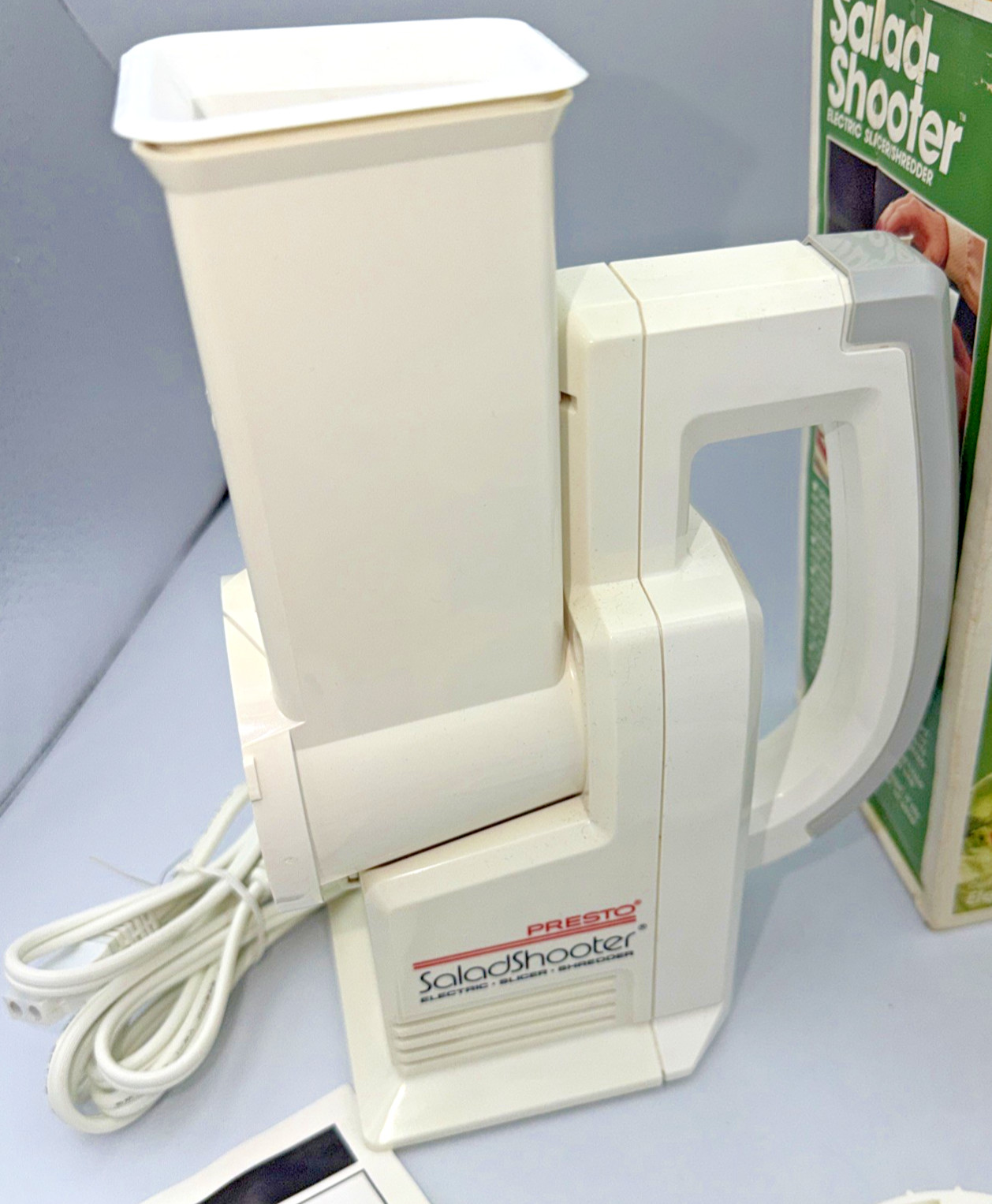 VINTAGE PRESTO SALAD-SHOOTER ELECTRIC SLICER SHREDDER MODEL 02910 CLEAN EUC