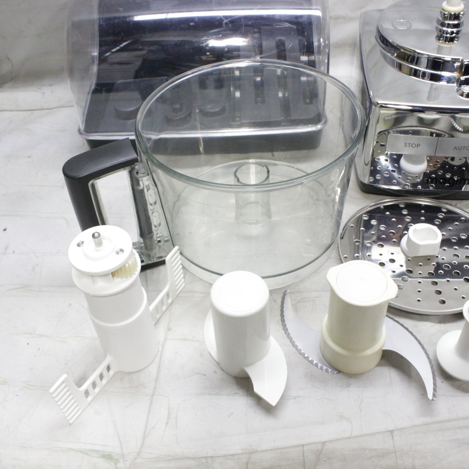Magimix Compact 3200 Food Processor & Accessories 240 Volt Not Us Plug