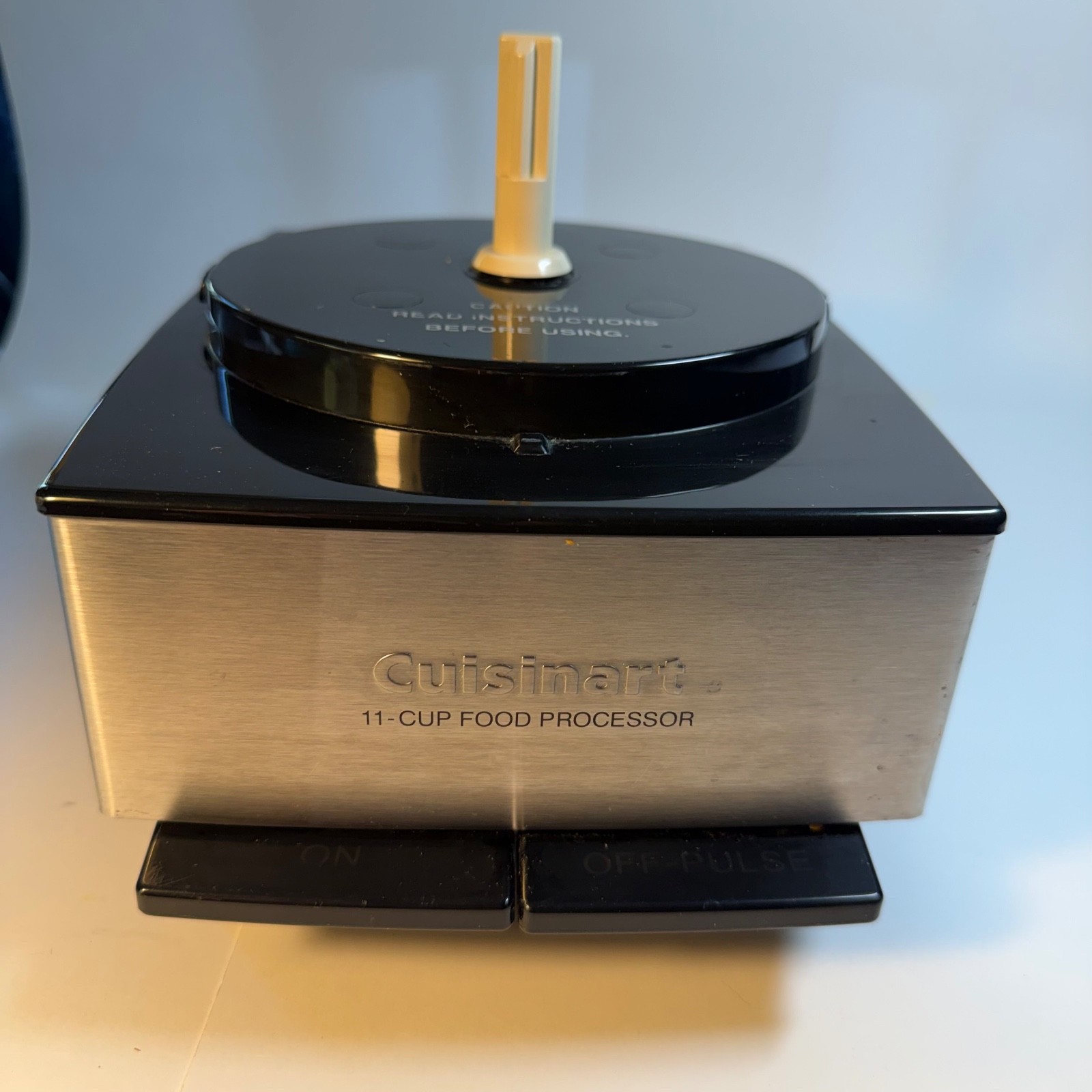 Cuisinart Custom Pro 11 Food Processor Base DLC-8S 11 Cup Motor Unit