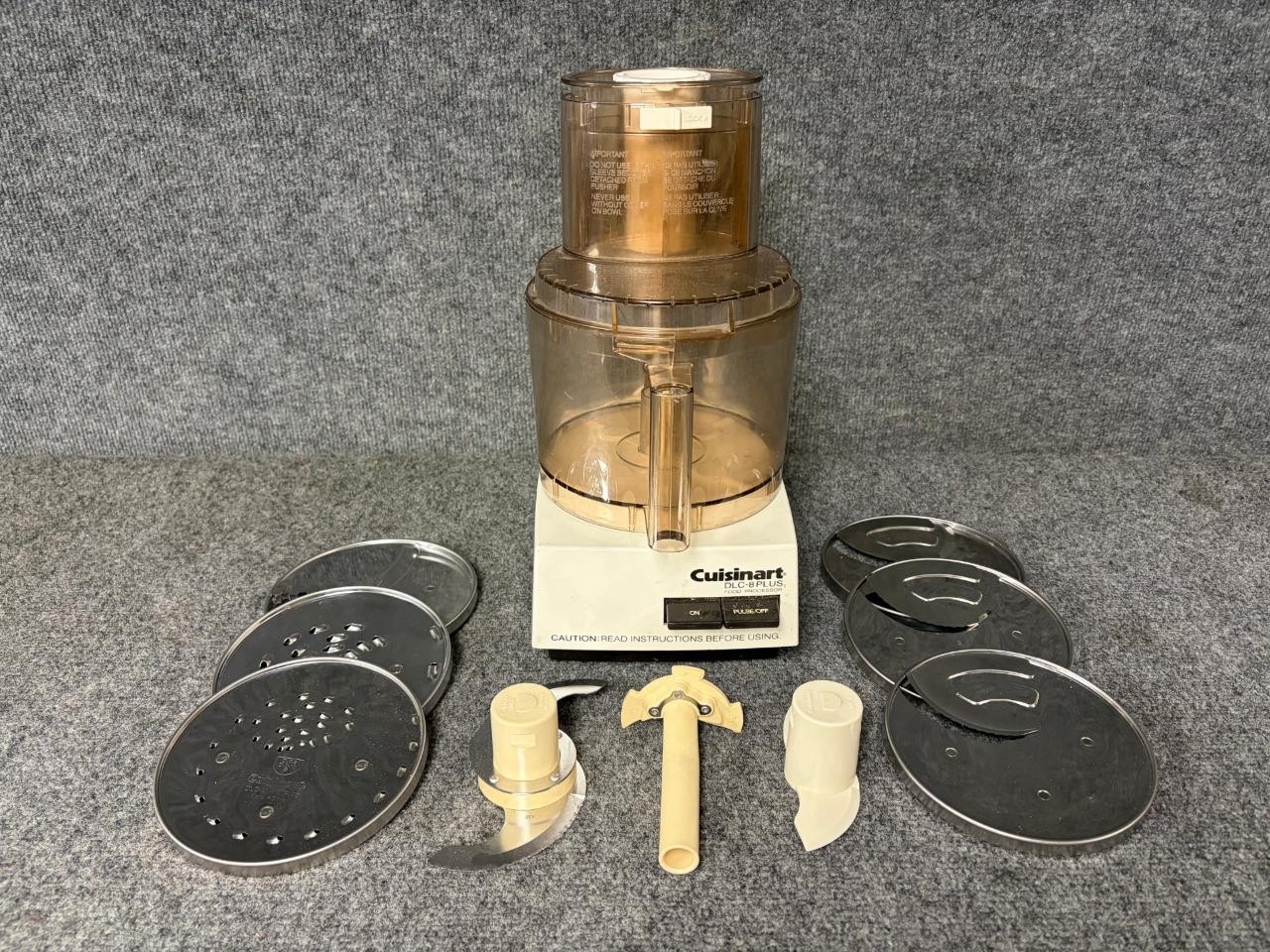 Cuisinart DLC-8 Plus Food Processor with 6 Discs – Made in Japan