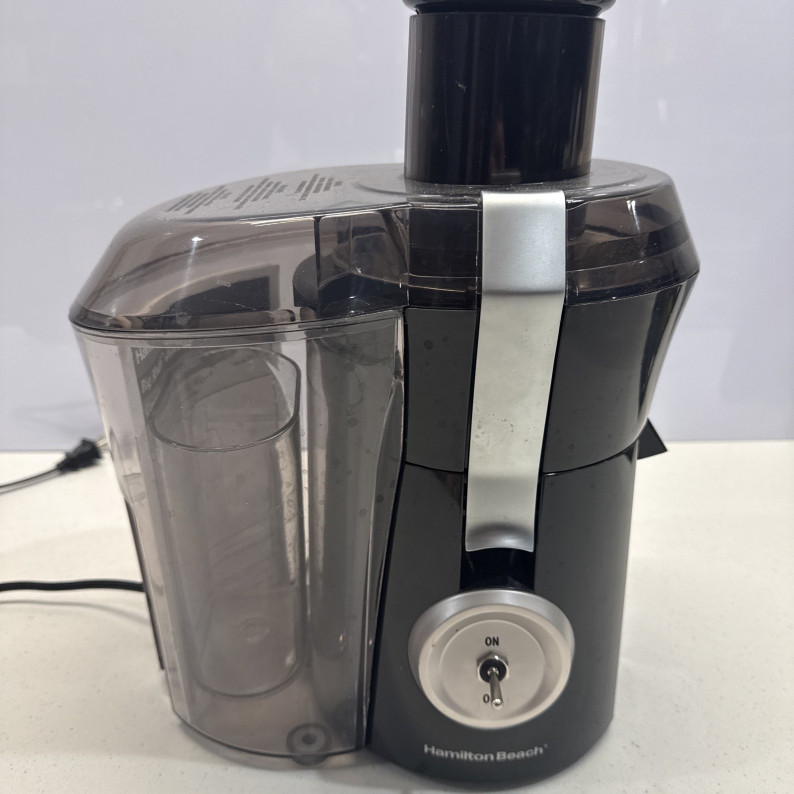 Hamilton Beach CJ14 Big Mouth Juice Extractor 67608Z