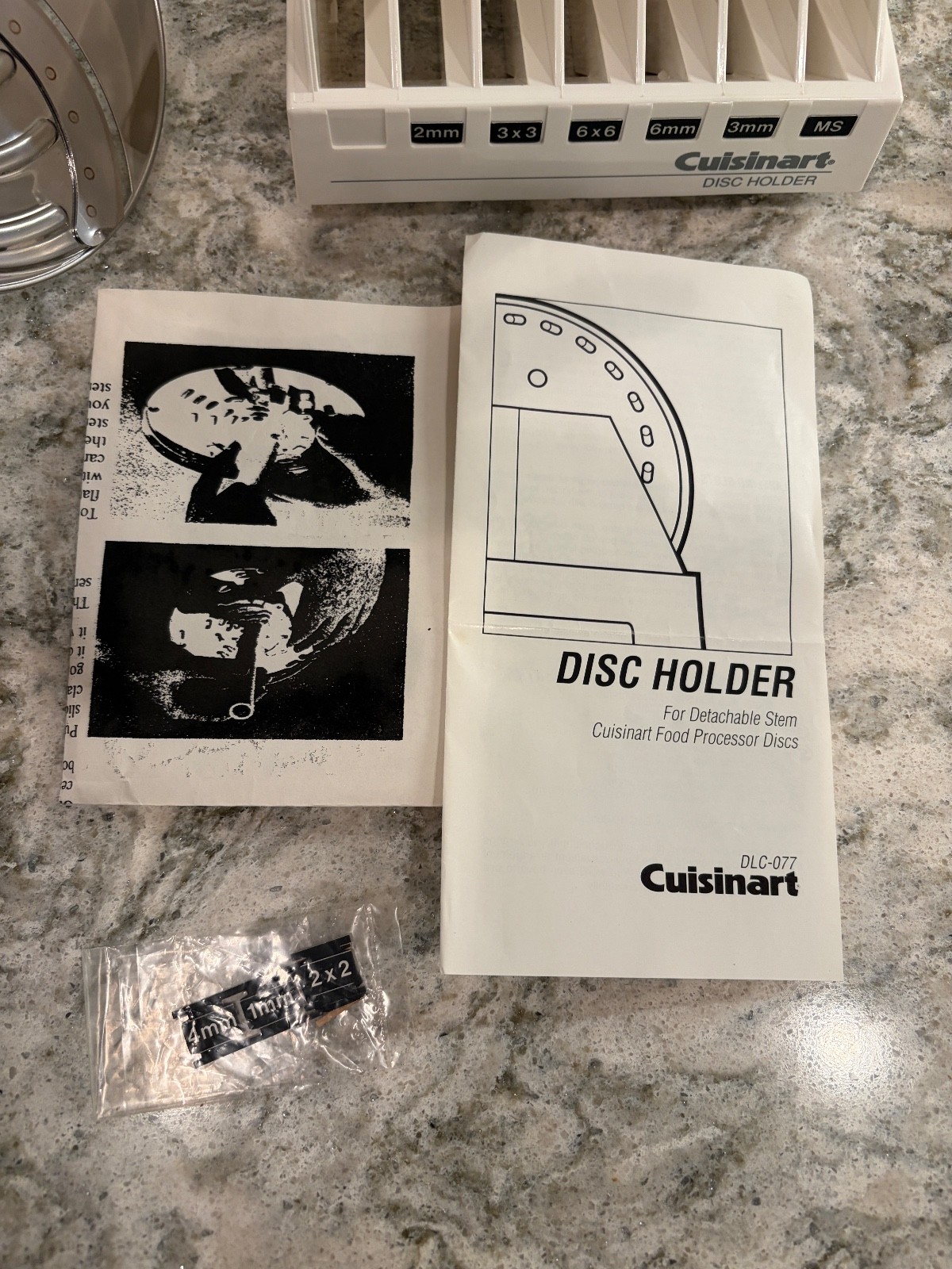 Vtg USA Japan Cuisinart Food Processor Disc Holder DLC077, 6 Disc Blades, extras