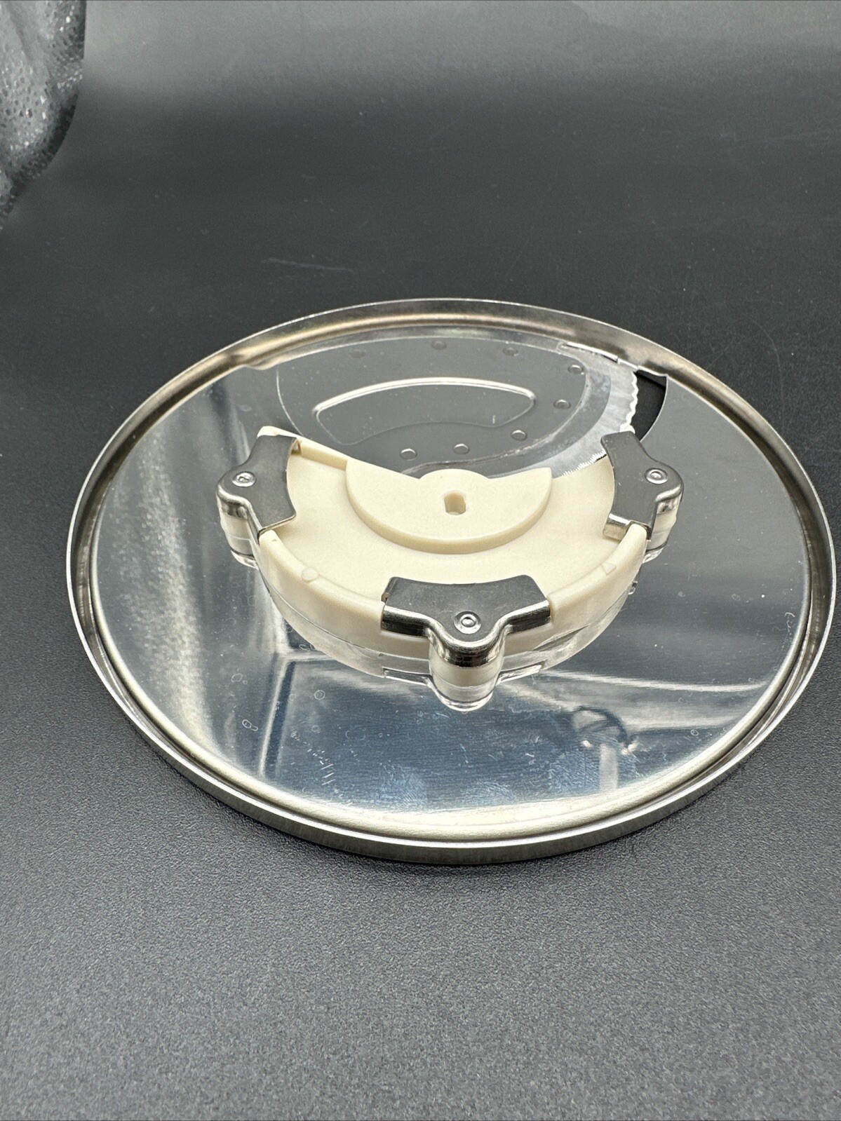 Cuisinart DLC-7 Super Pro DLC-037 Medium + DLC 044 4mm Shred Slice Discs PARTS