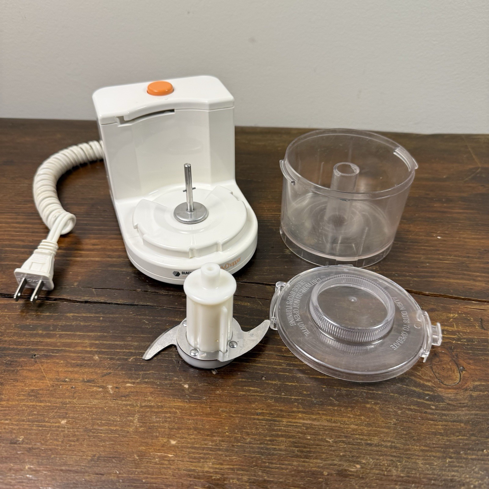 Black & Decker Handy Chopper Mincer Mini Food Processor Model HC-20 TESTED WORKS