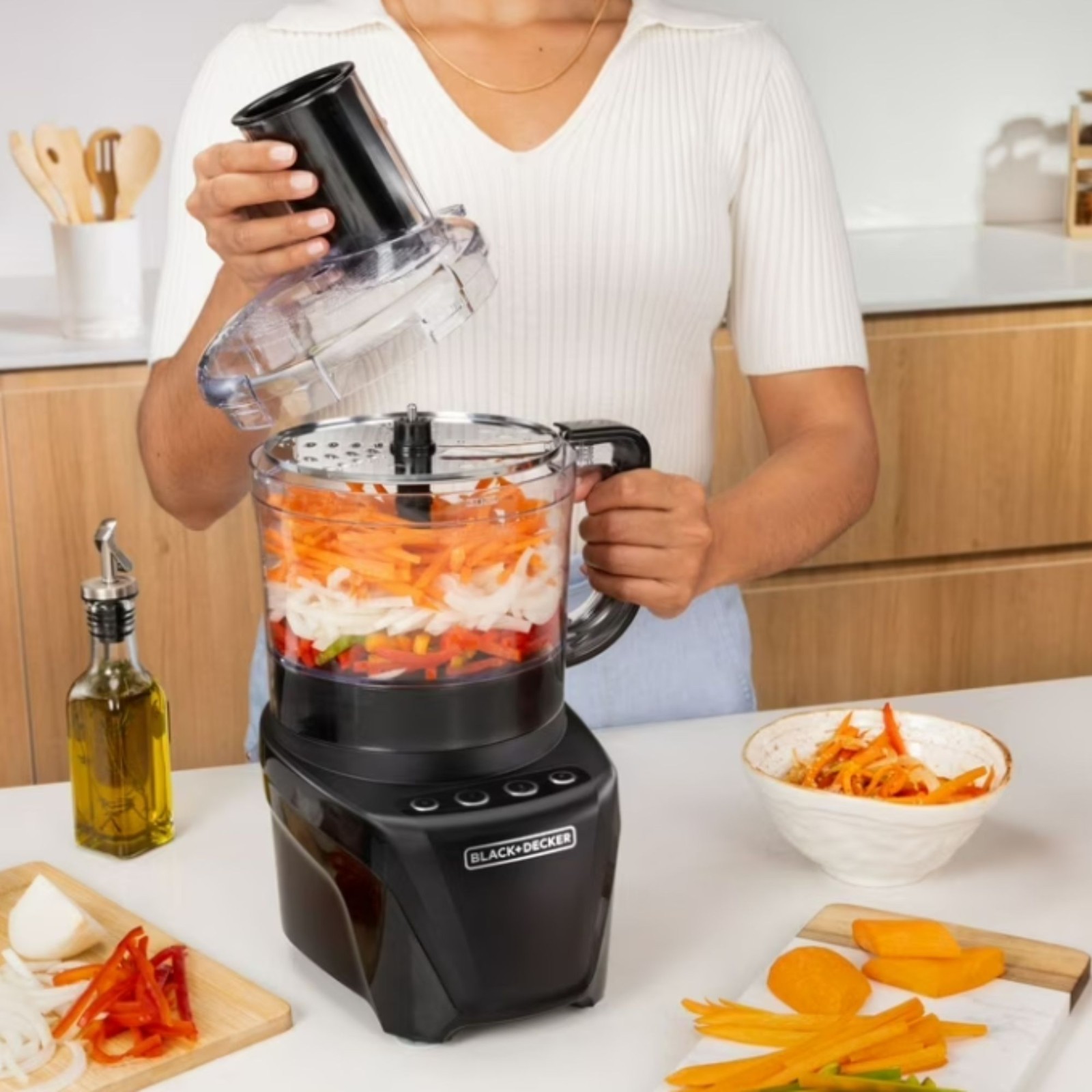 BLACK+DECKER Easy Assembly 8-Cup Food Processor 850W 2 Speeds + Pulse Chop