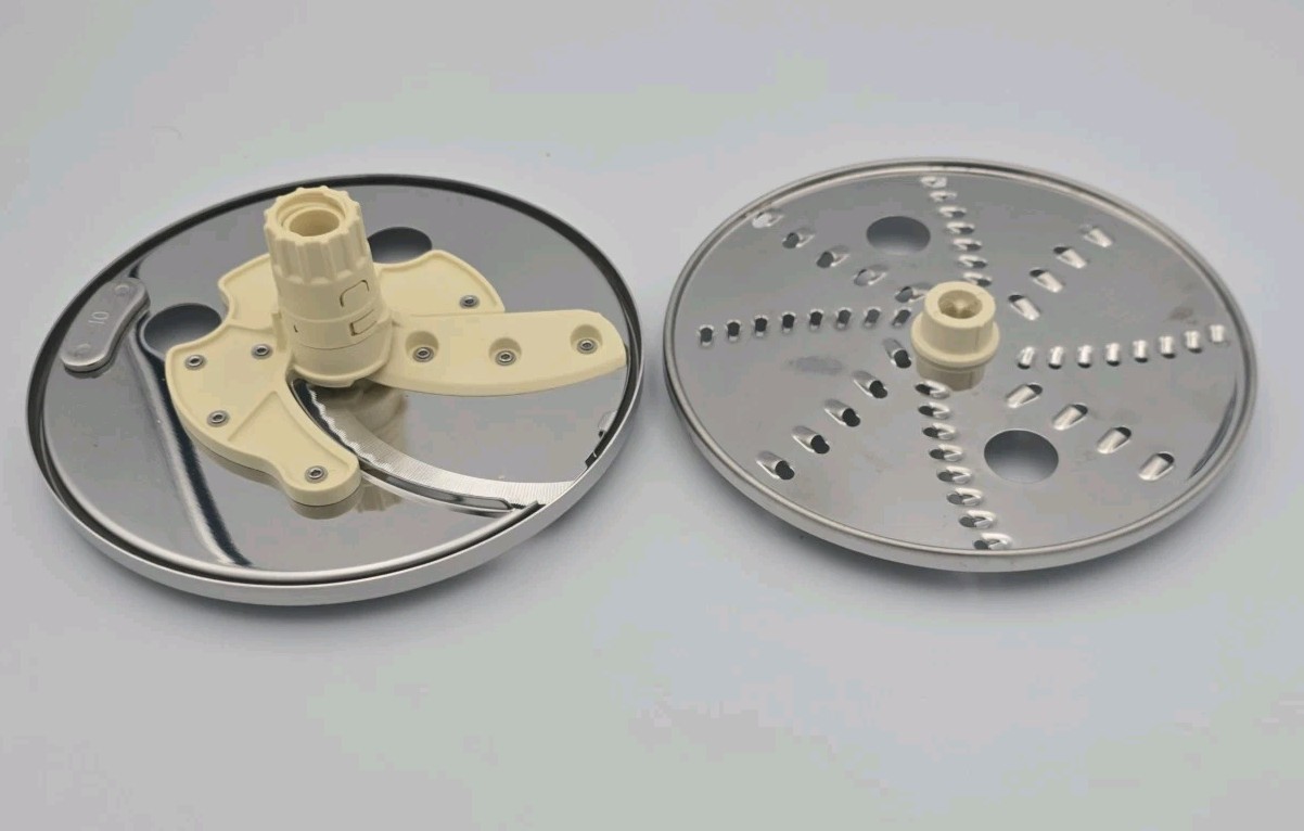 CUISINART FP-14DC Medium Shred Disc FP-16RSD Adjustable Slicing FP-16ASD Lot 2