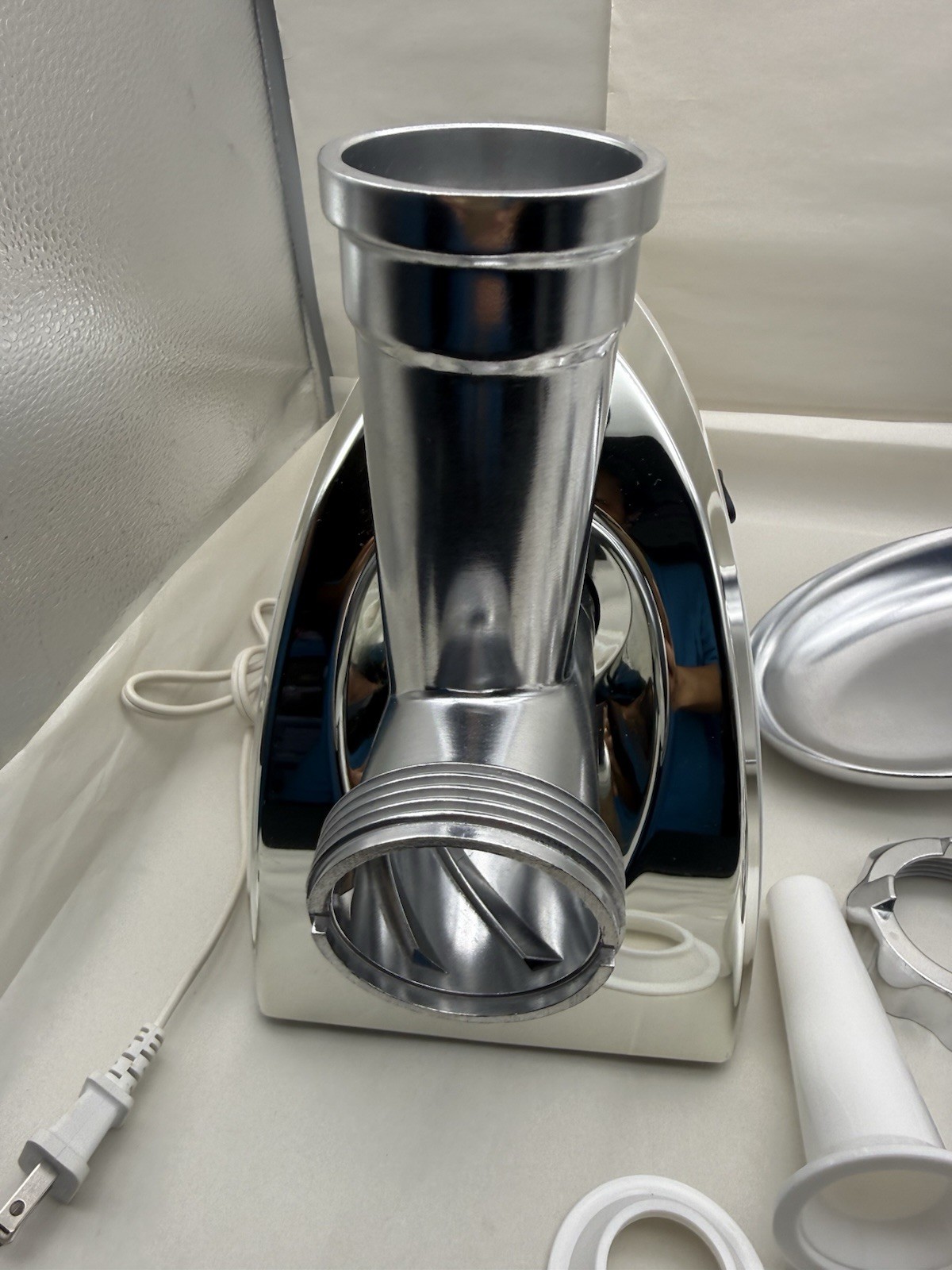 Mega Chef MG650 1200 Watt 110V Powerful Automatic Meat Grinder Stainless *READ