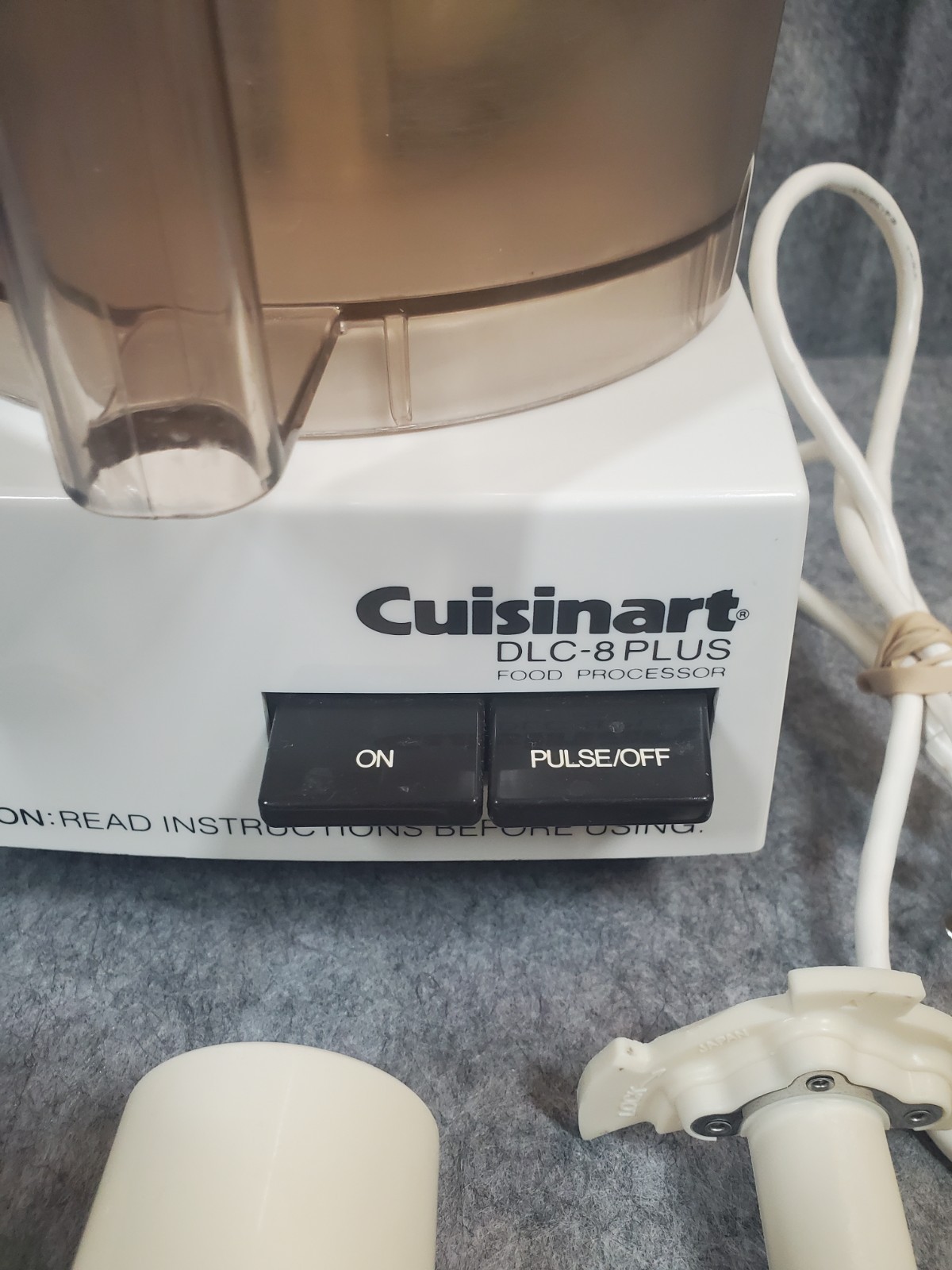 Vintage Cuisinart DLC-8 PLUS 600W 11 Cup White Food Processor w/ Attachments