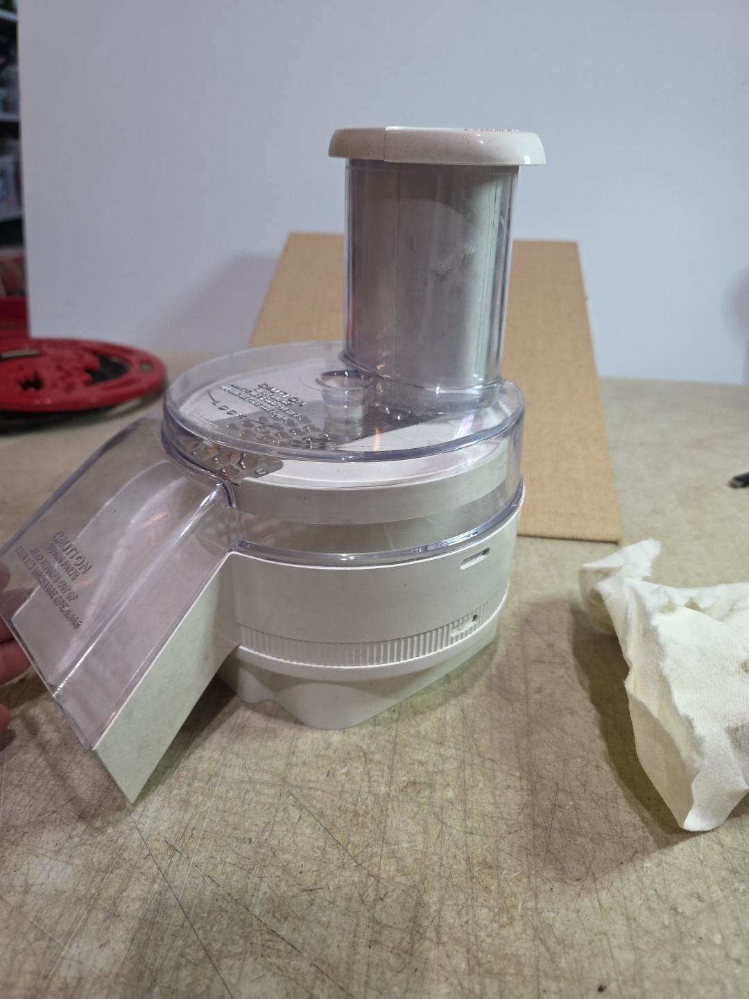 Oster Kitchen Center Food Processor Salad Shooter Attachment 957-38F Lid Pusher