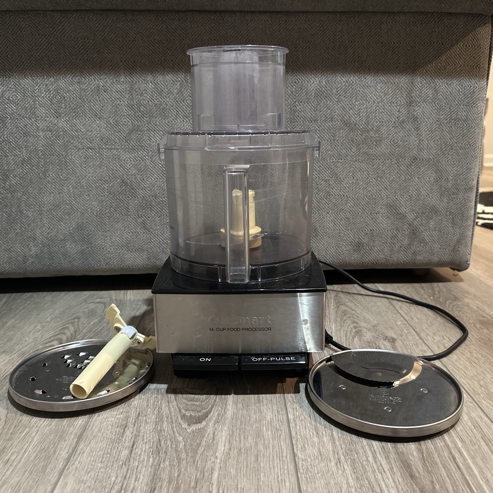 Cuisinart Custom 14-Cup Food Processor – Brushed Stainless (DFP-14BCNY) Tested