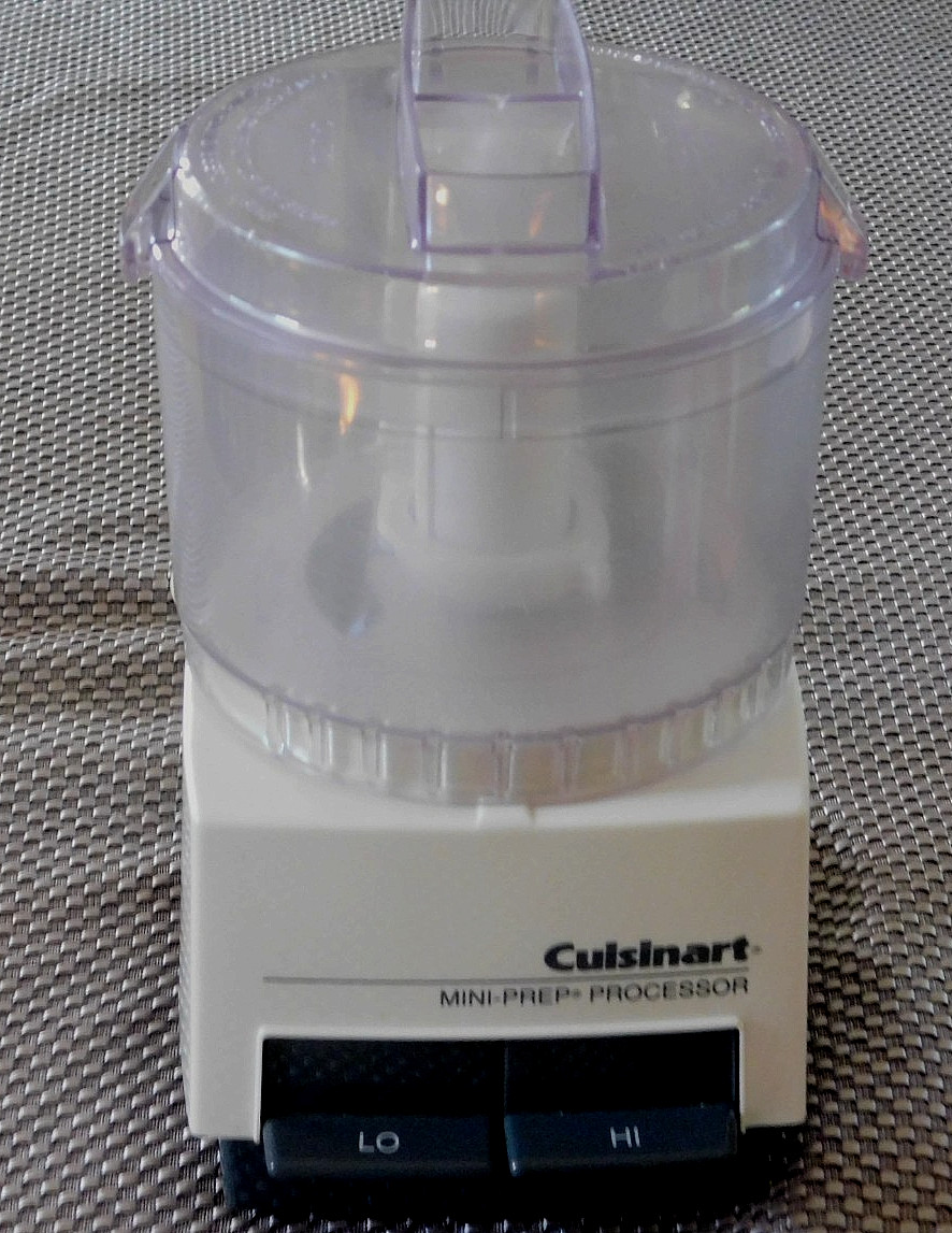 Cuisinart Mini-Prep Food Processor Model DLC-1TX – works great ready to use !
