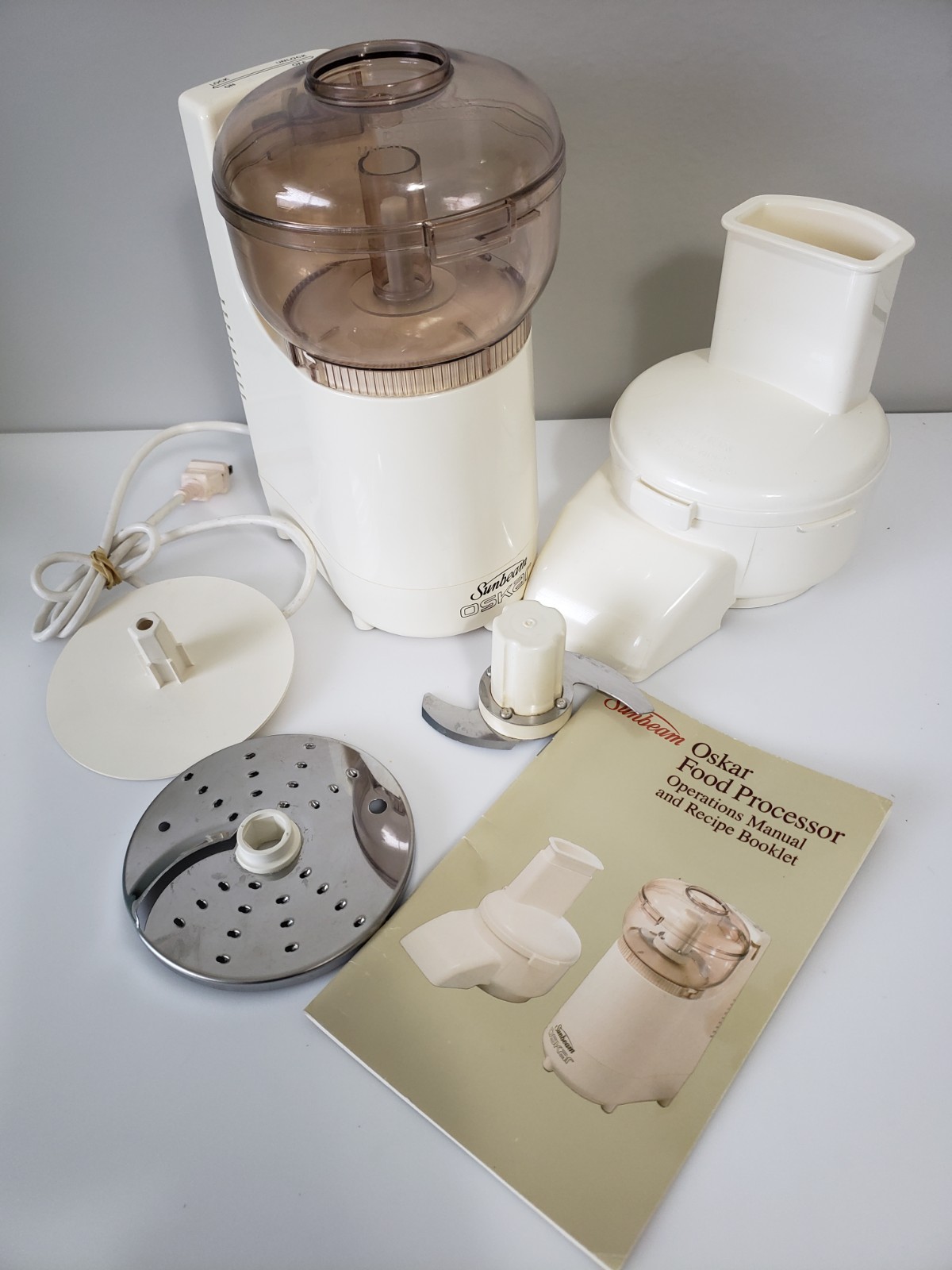 Sunbeam OSKAR Electric Food Processor Model 14081 Slicer Chopper France 1980’s