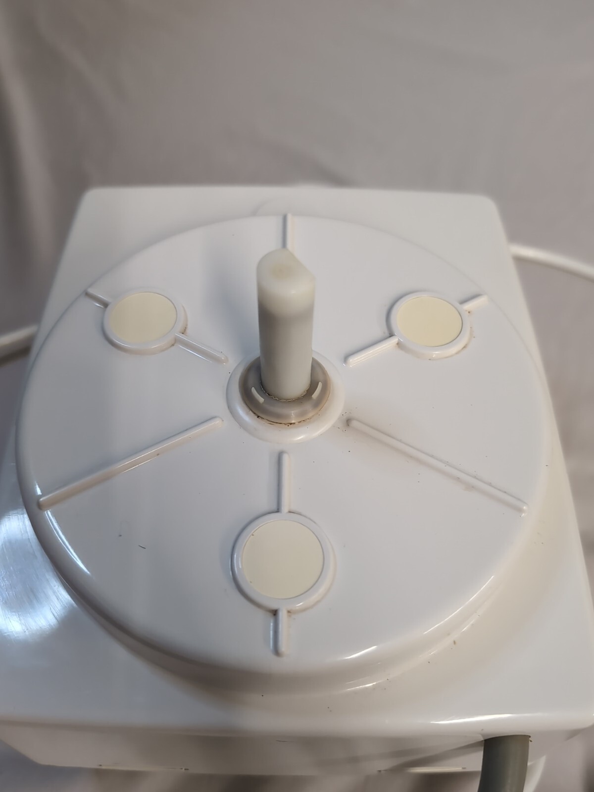 Vintage CUISINART FOOD PROCESSOR
