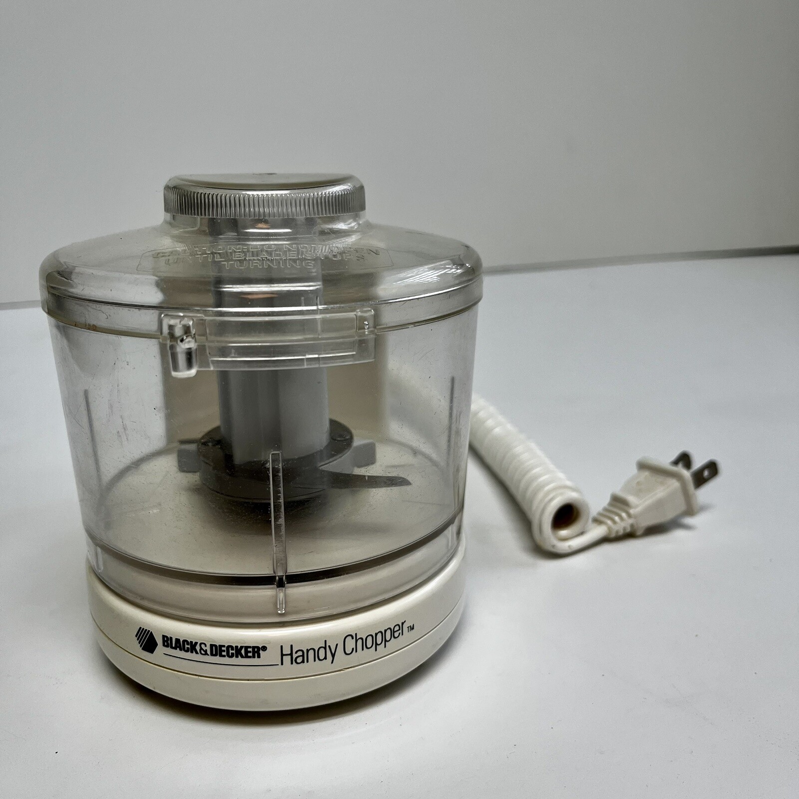 Black & Decker Handy Chopper HC2000 Type 2 120V AC Only