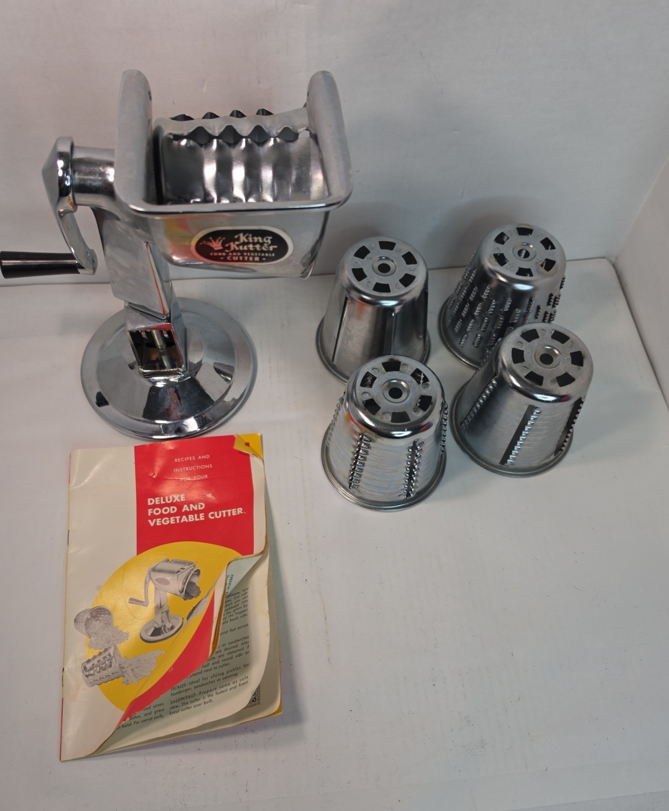 Vintage King Kutter Food and Vegetable Cutter Manual Food Processor w/ Cones