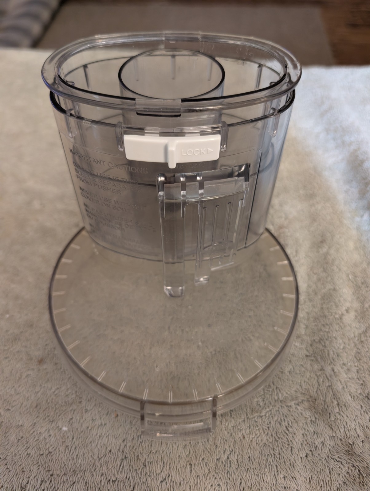 Cuisinart Pro Classic DLC-10S 7 Cup Food Processor Lid Chute No Pushet