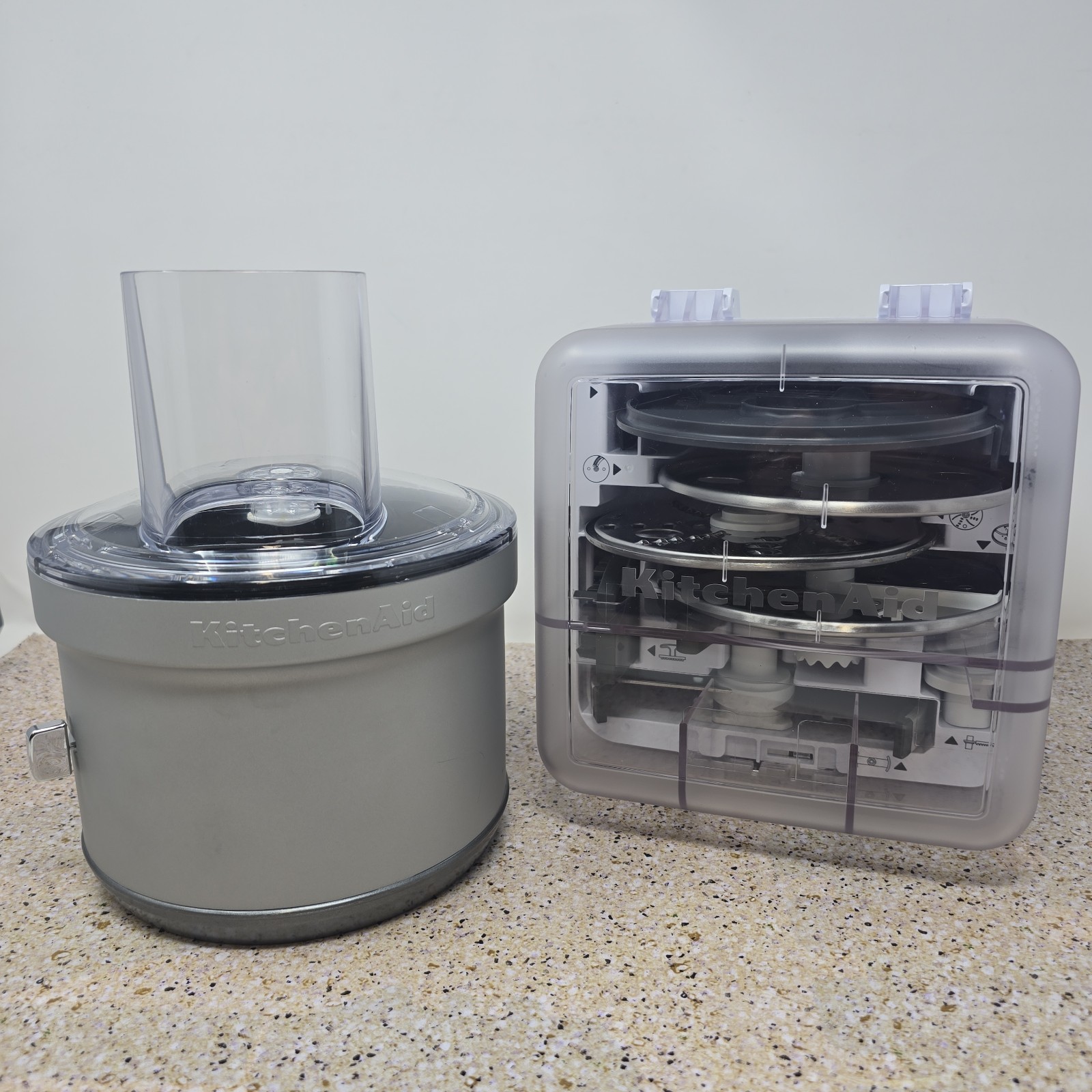 KitchenAid Food Processor Attachment KSM2FPA & Blades in Storage Case 526840