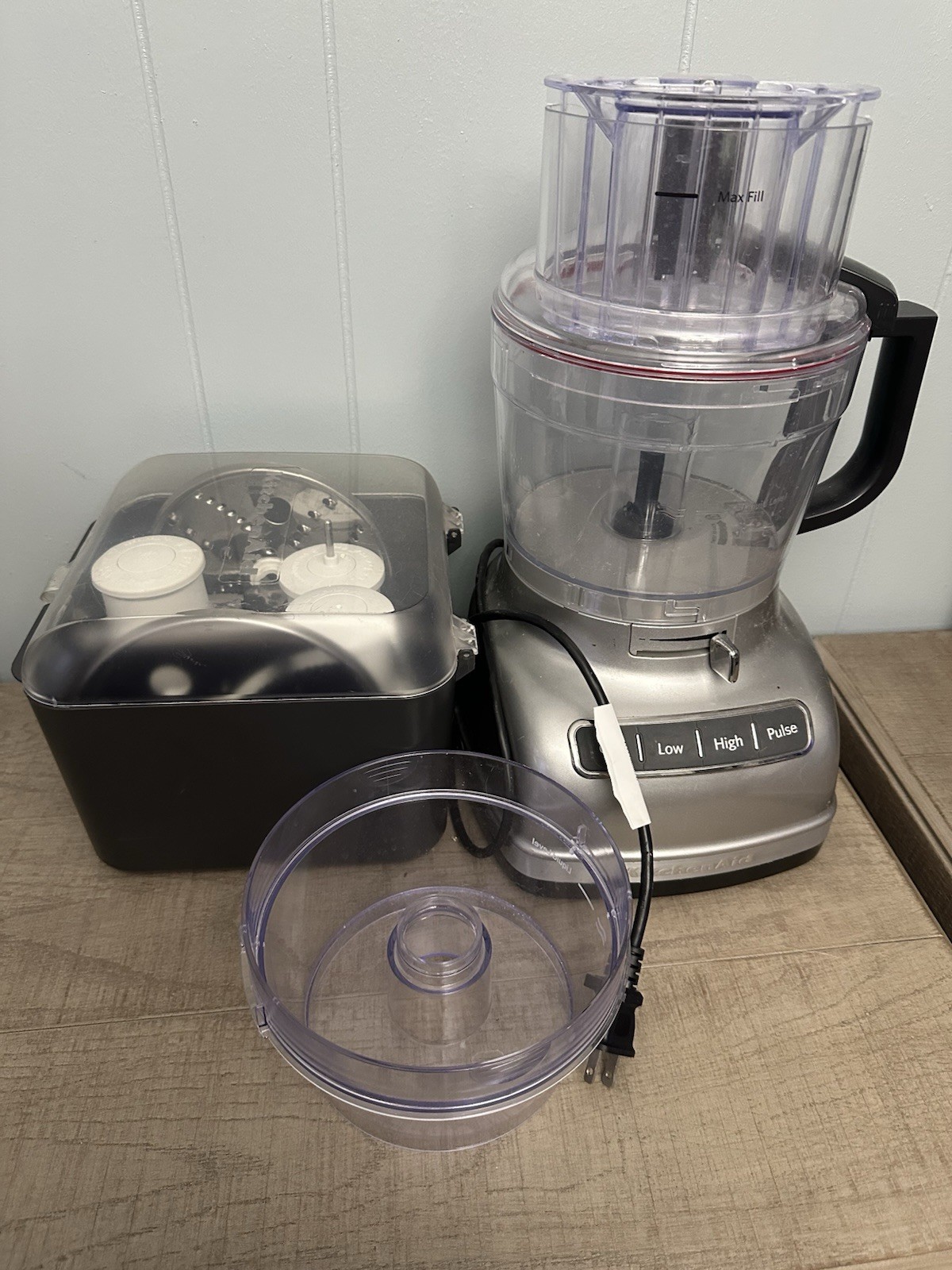 KitchenAid KFP1133CU 13‑Cup Food Processor – Contour Silver Used A Few Times