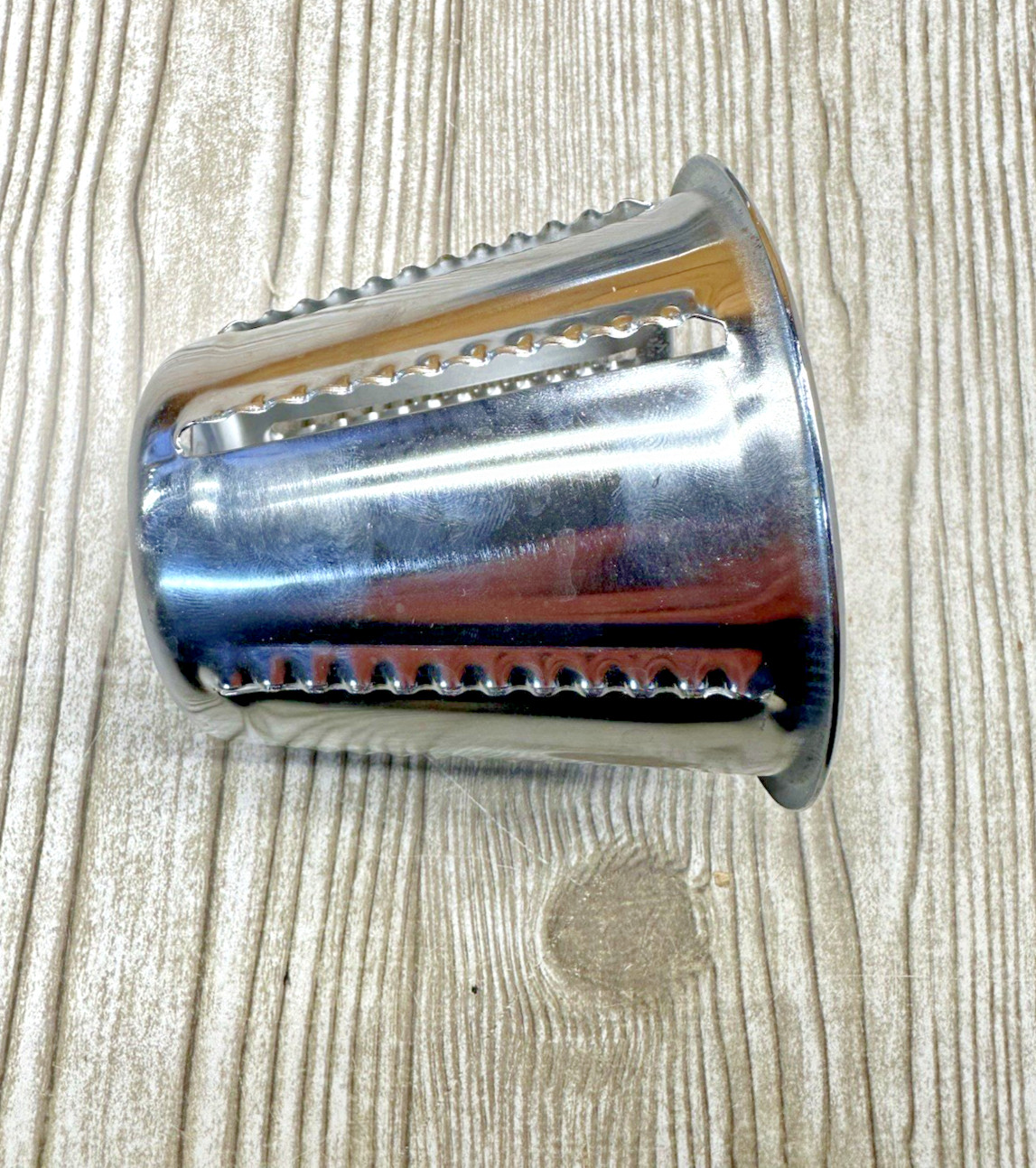 Vintage Saladmaster Dallas Texas Food Processor / Grater w 5 Cones NO STAND LEGS