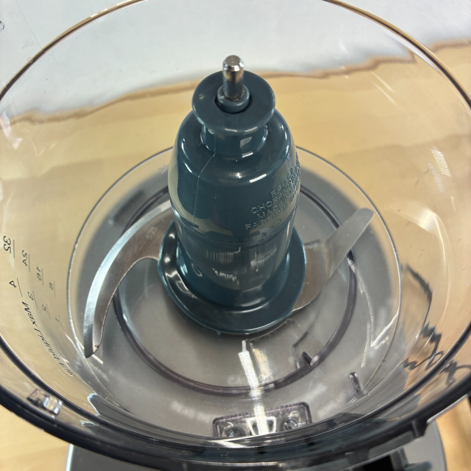 Cuisinart 8 Cup Food Processor Gunmetal 350W Vegetable Chopper Slicer FP-8GMP1