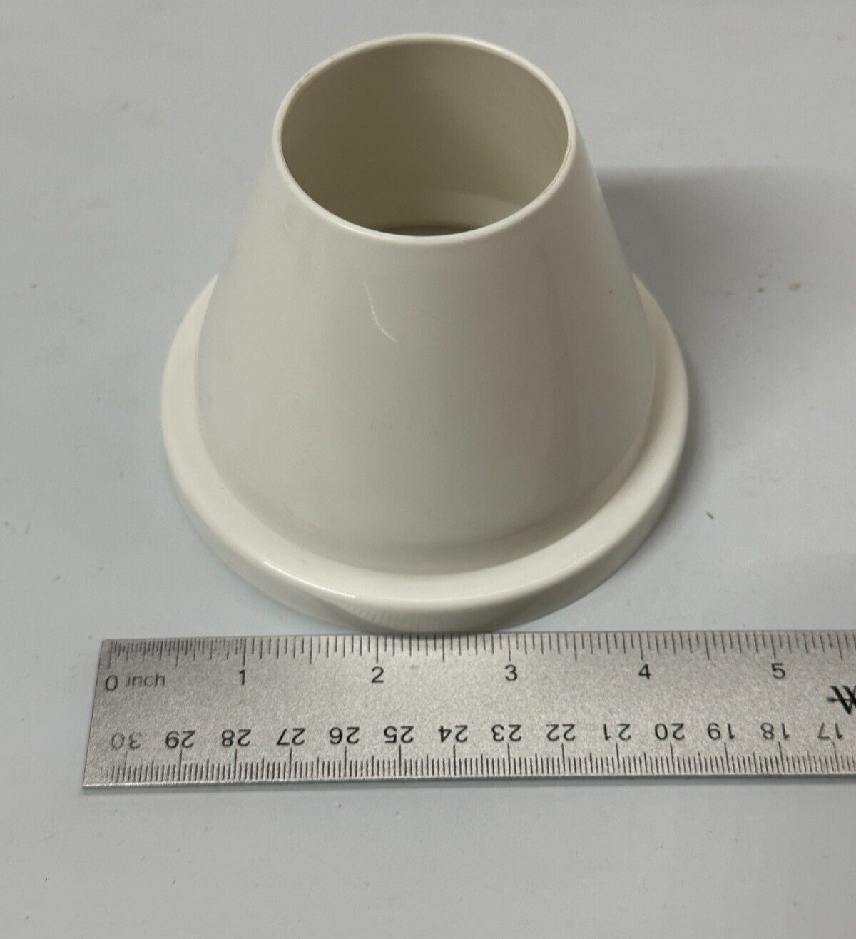 Presto Professional Salad Shooter #0296001 Replacement Part FUNNEL GUIDE