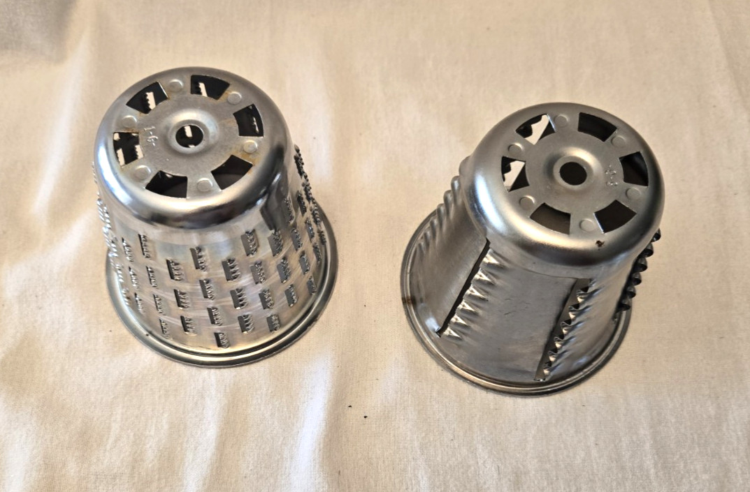 SALADMASTER Stainless Steel Hand Food Processor w/ 5 Cones. W/O Base/Guard.