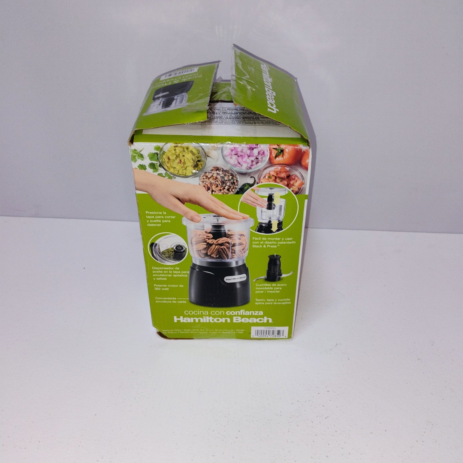Hamilton 72850 Beach Stack & Press 3-Cup Chopper – Black