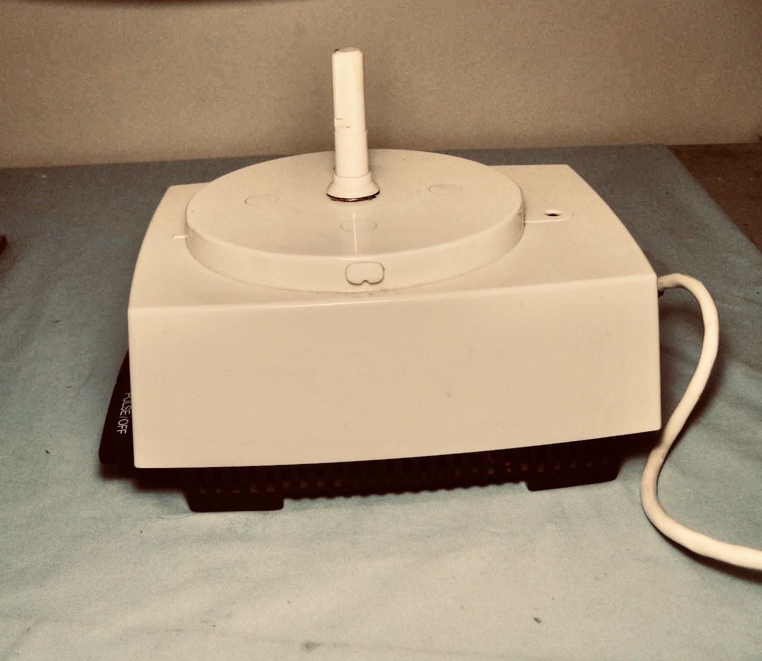 Cuisinart DLC-7 Super Pro Food Processor, Replacement Motor Base Only – Tested