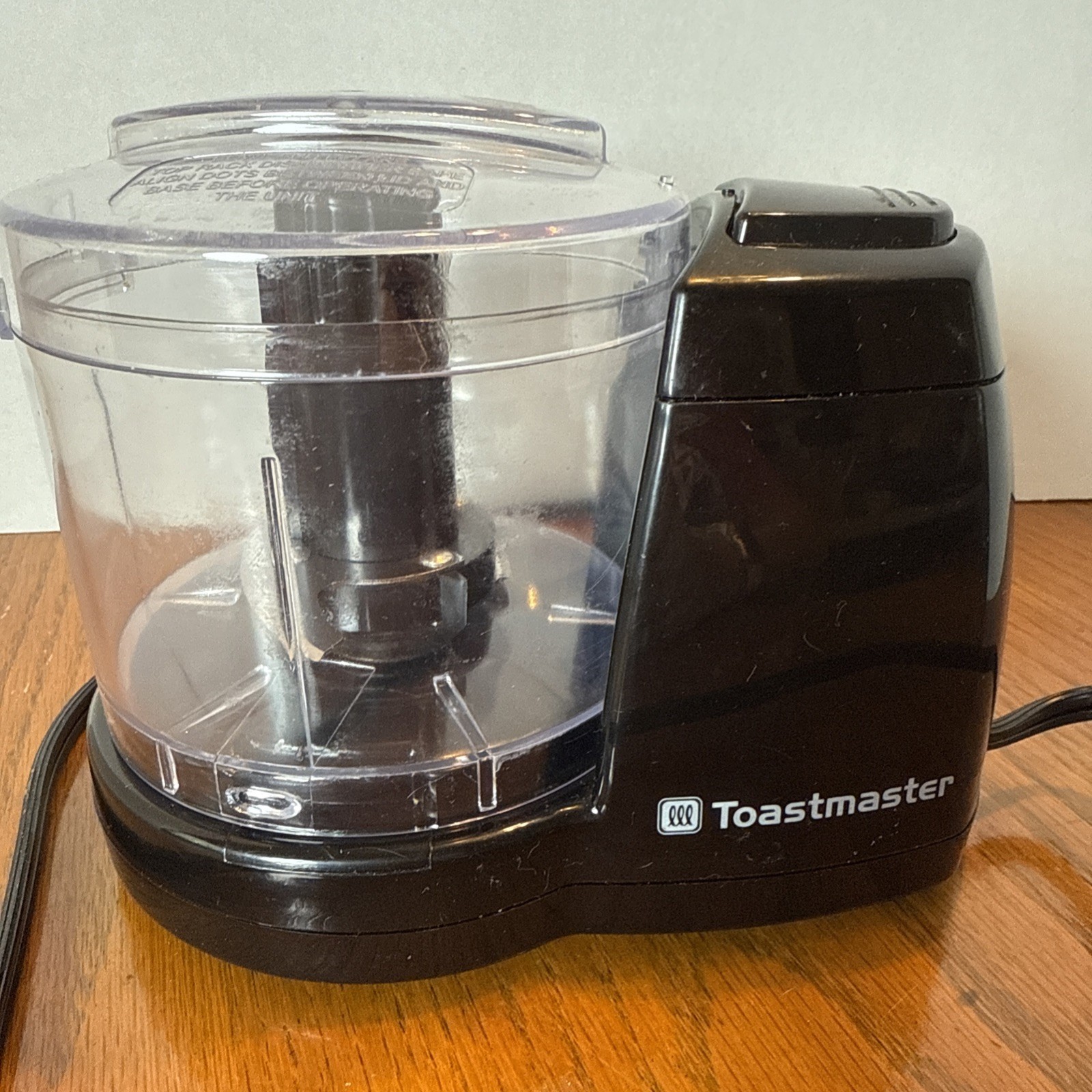 Toastmaster 1.5-Cup Mini Chopper Food Processor Chopper TM-61MC