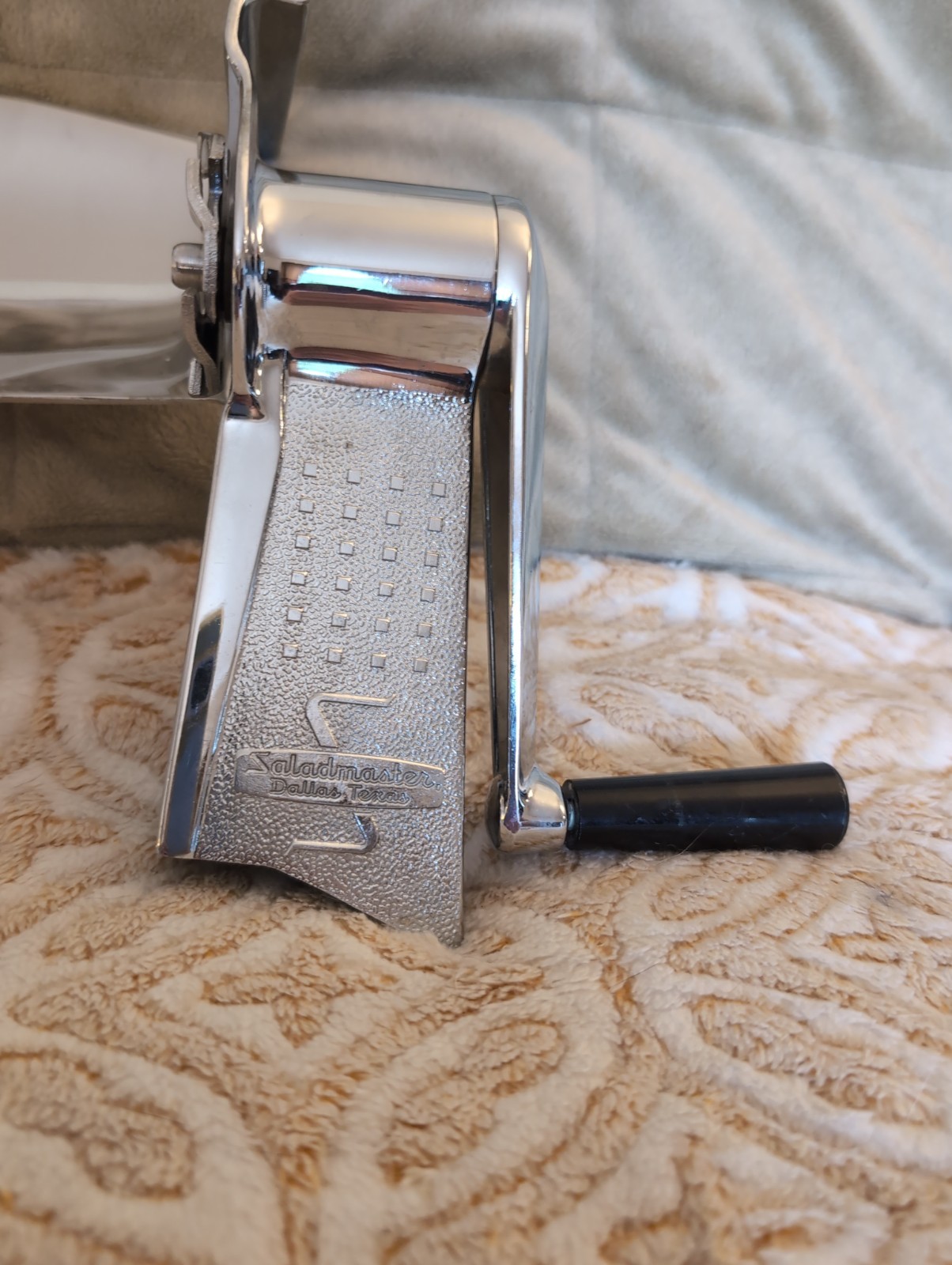 Saladmaster Vintage Five Star Food Processor Chopper Shredder Slicer 5 Cones