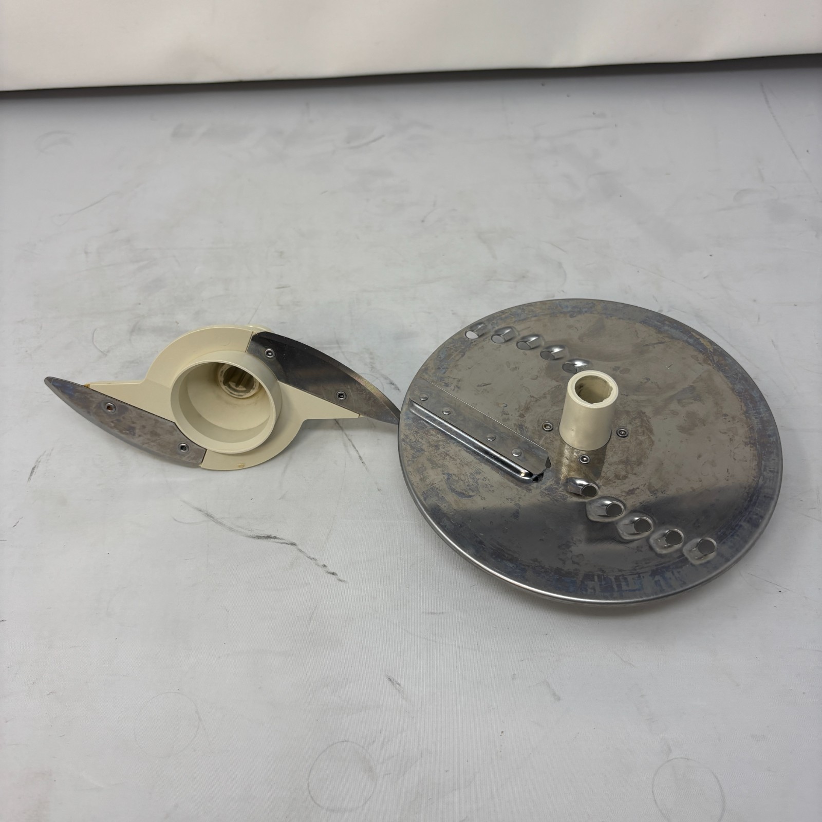 VINTAGE GE General Electric Food Processor D5FP1 PARTS Blades Chopping Disk OEM