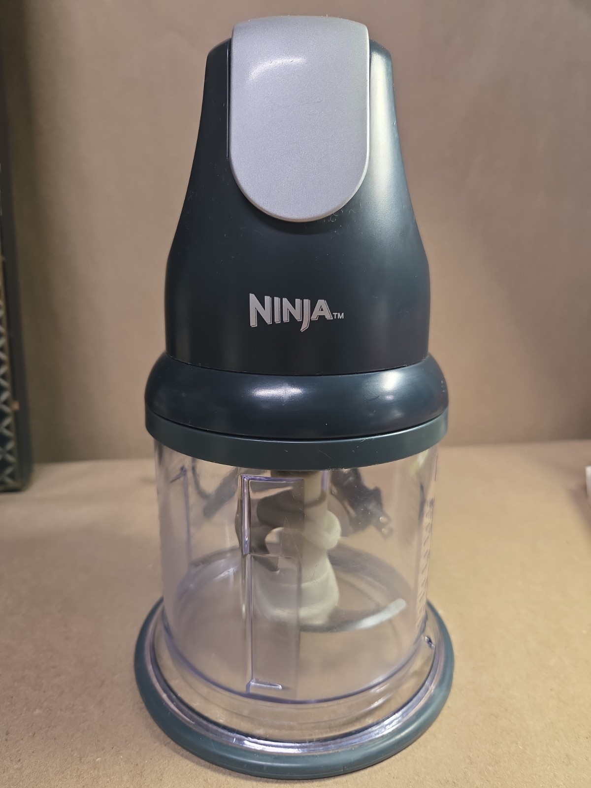Ninja Express Chop Mini Food Chopper, Gray, 16-oz, 200W