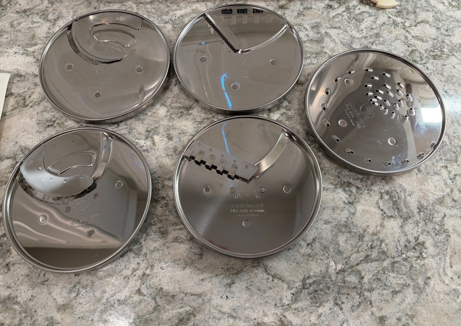 Vtg USA Japan Cuisinart Food Processor Disc Holder DLC077, 6 Disc Blades, extras