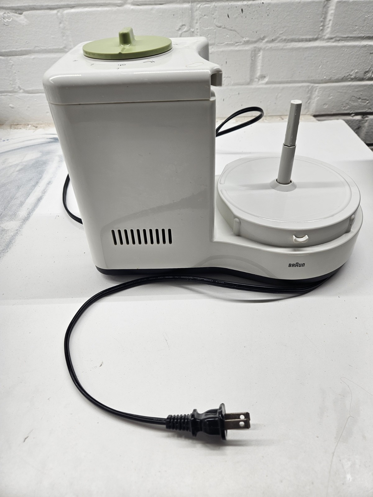 Braun Food Processor 4259 – Motor Base Only – WORKS GREAT – Made in Germany