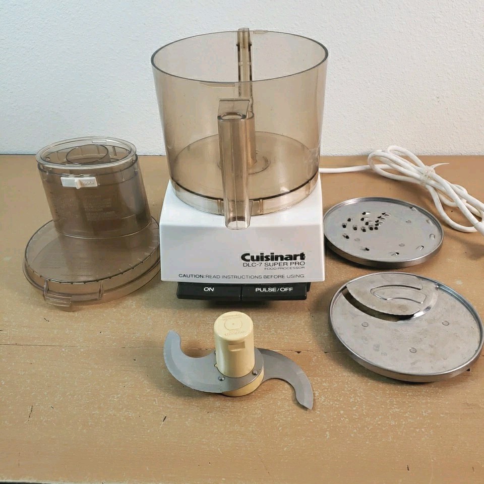 Vintage Cuisinart DLC-7 Super Pro Food Processor Works Great (Stress Fracture)