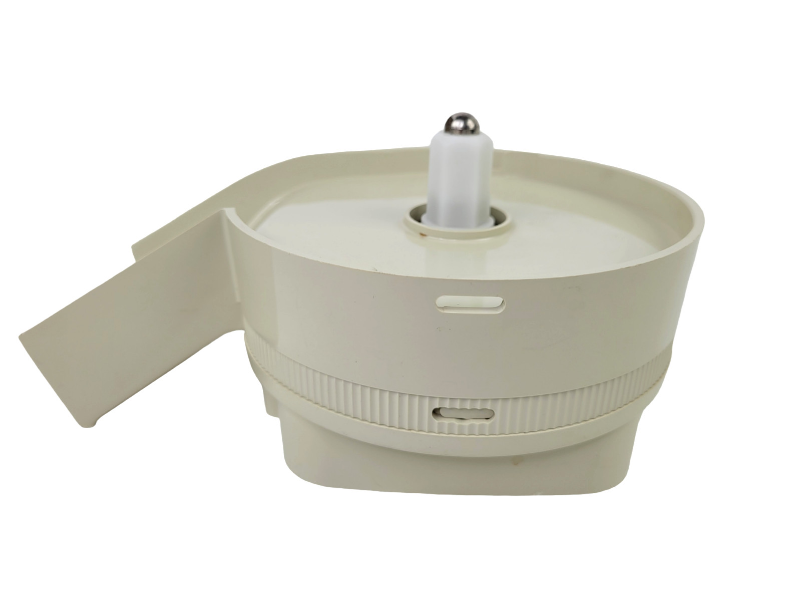 Oster Regency Kitchen Center Replacement Parts: BASE & HUTE ASSEMBLY 957-16F