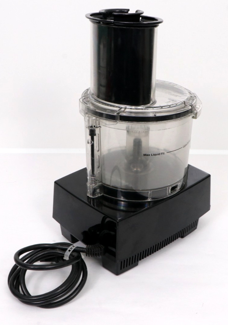 Waring WFP11S 2.5 Quart Food Processor With S-Blade And Shredding / Grating Disc