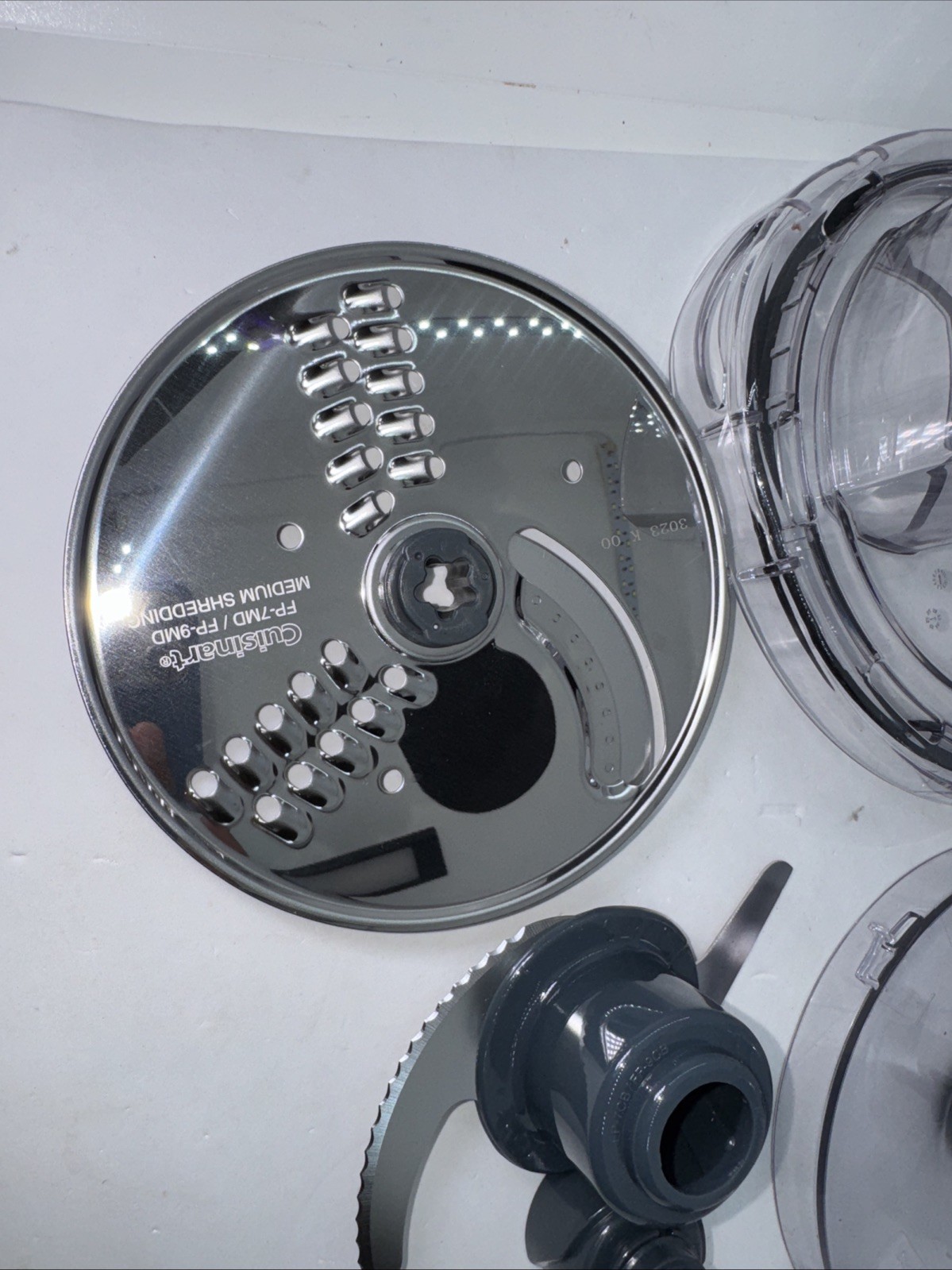 Cuisinart FP-7 FR 7-Cup Food Processor, White Tested Works Fine .