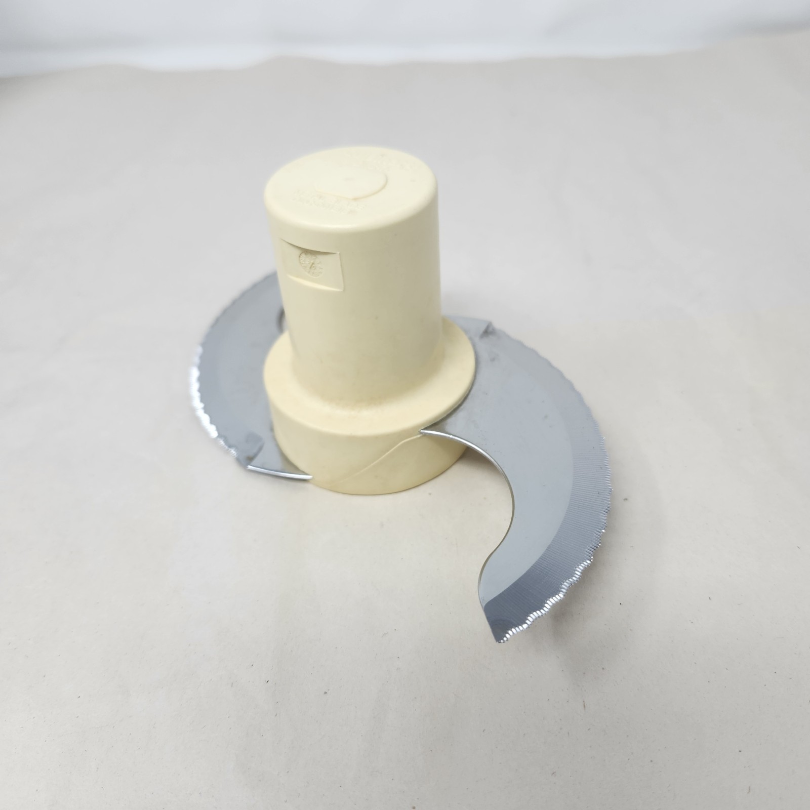Cuisinart DLC-7 Food Processor Metal S-Blade Replacement Part DLC-001BIB
