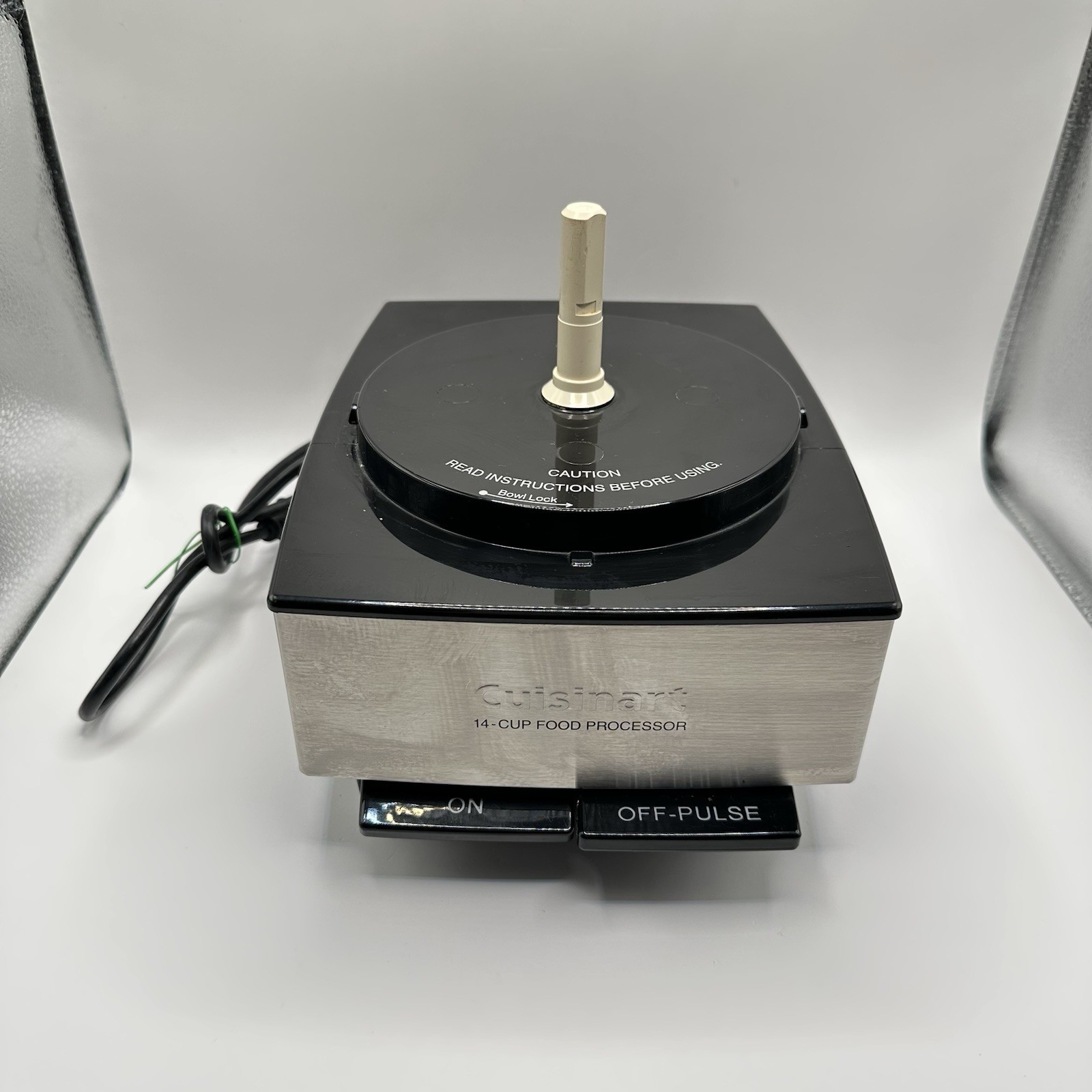 Cuisinart Custom 14 Cup Food Processor DFP-14BCN Black Stainless Motor Base Only