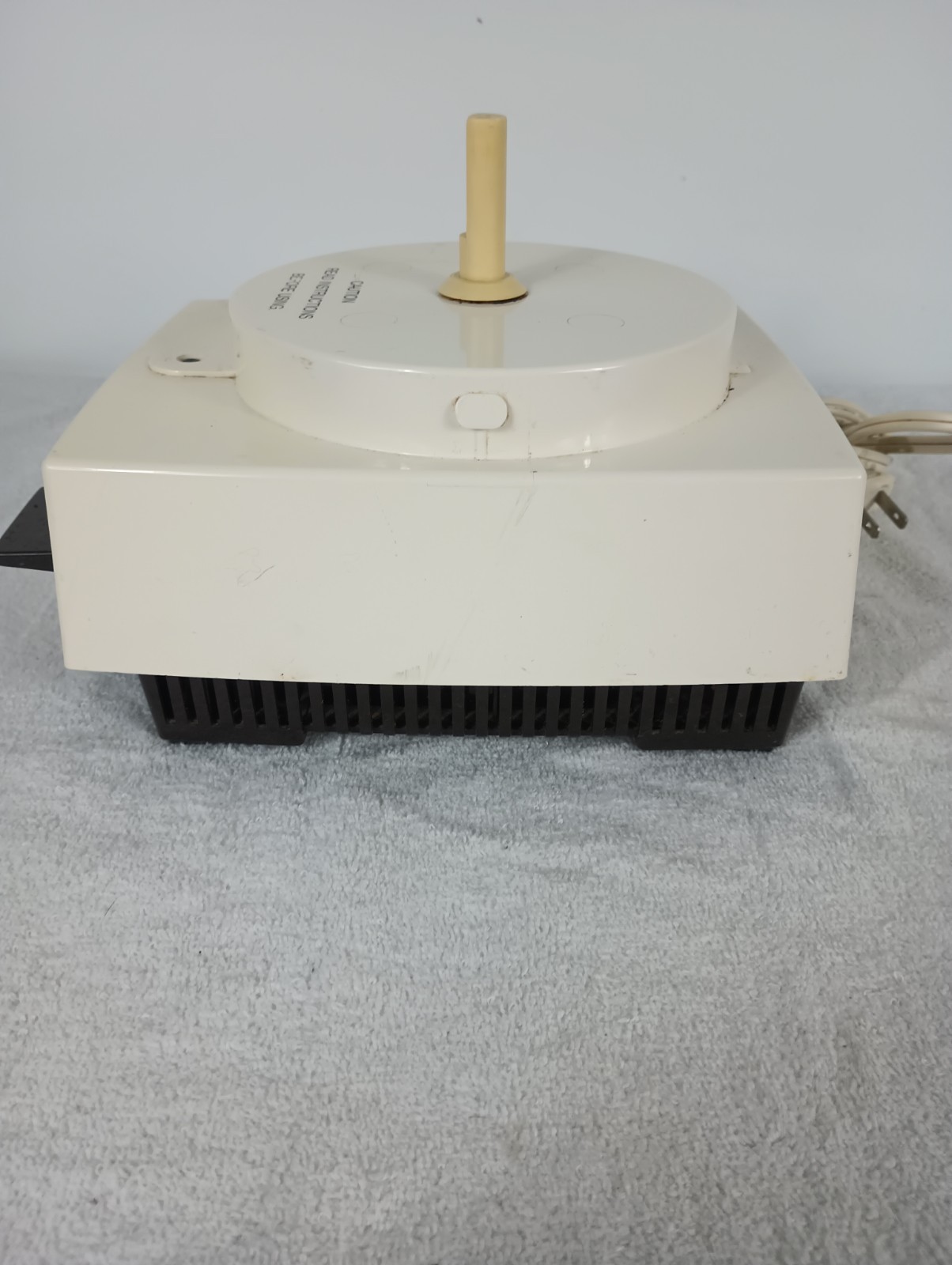 Cuisinart Basic Food Processor Replacement Beige Motor Base Unit TESTED WORKS