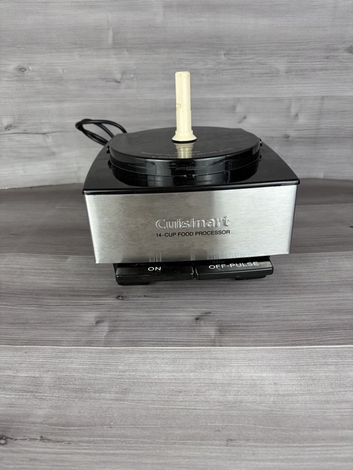 Cuisinart Custom 14 Cup Food Processor DFP-14BCN Black Stainless Motor Base