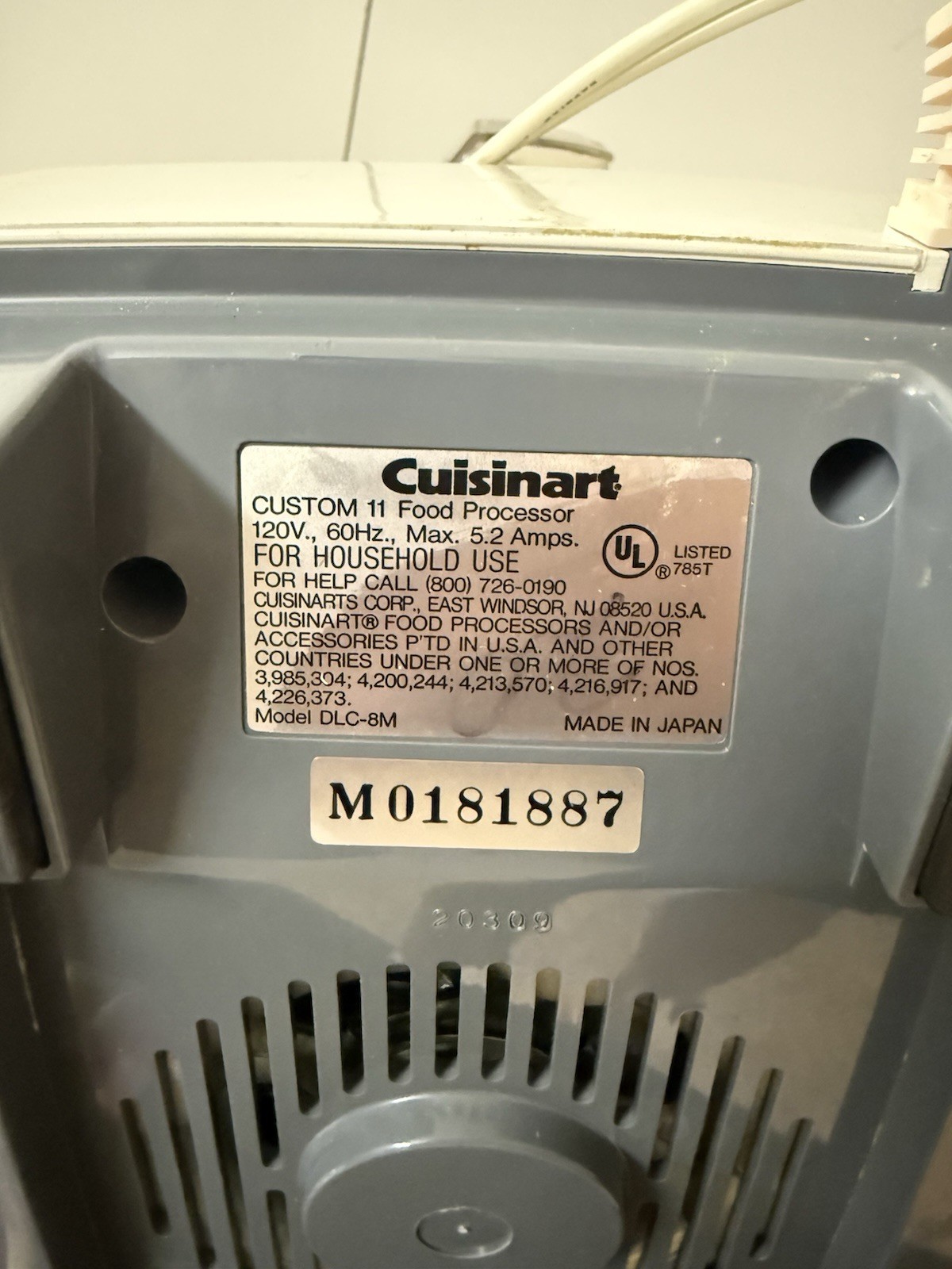 Cuisinart Custom 11-Cup Food Processor DLC-8M Made In Japan
