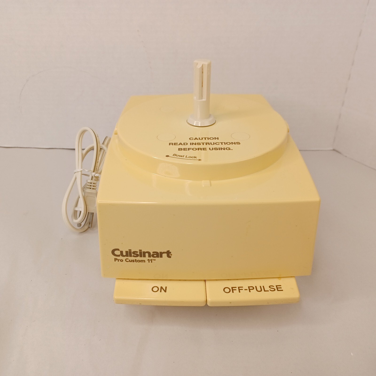 Cuisinart Pro Custom 11 DLC-8S TX Type 28 Food Processer Motor Base Only Yellow