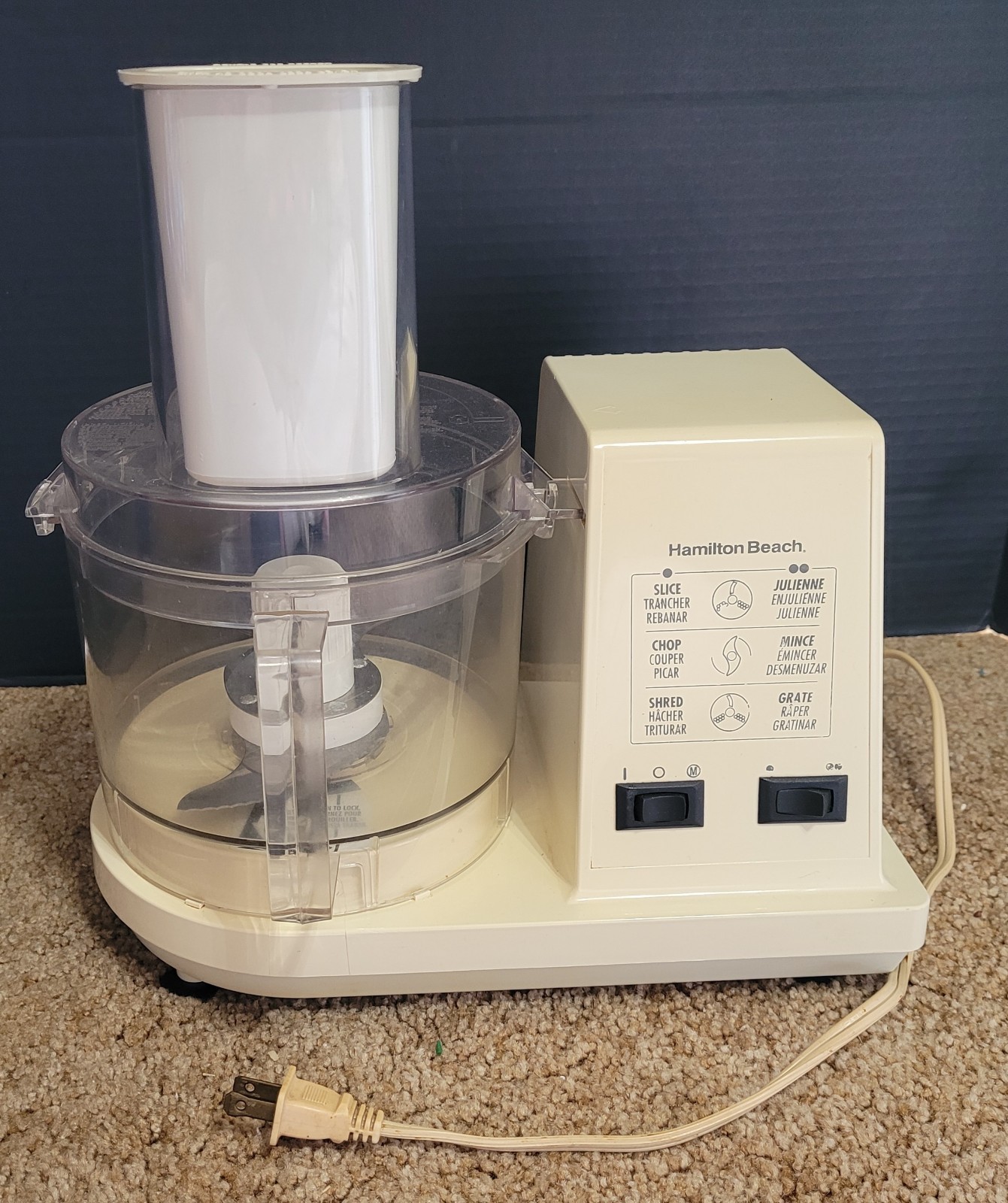 Vintage Hamilton Beach Model 702R Food Processor w/ One Blade